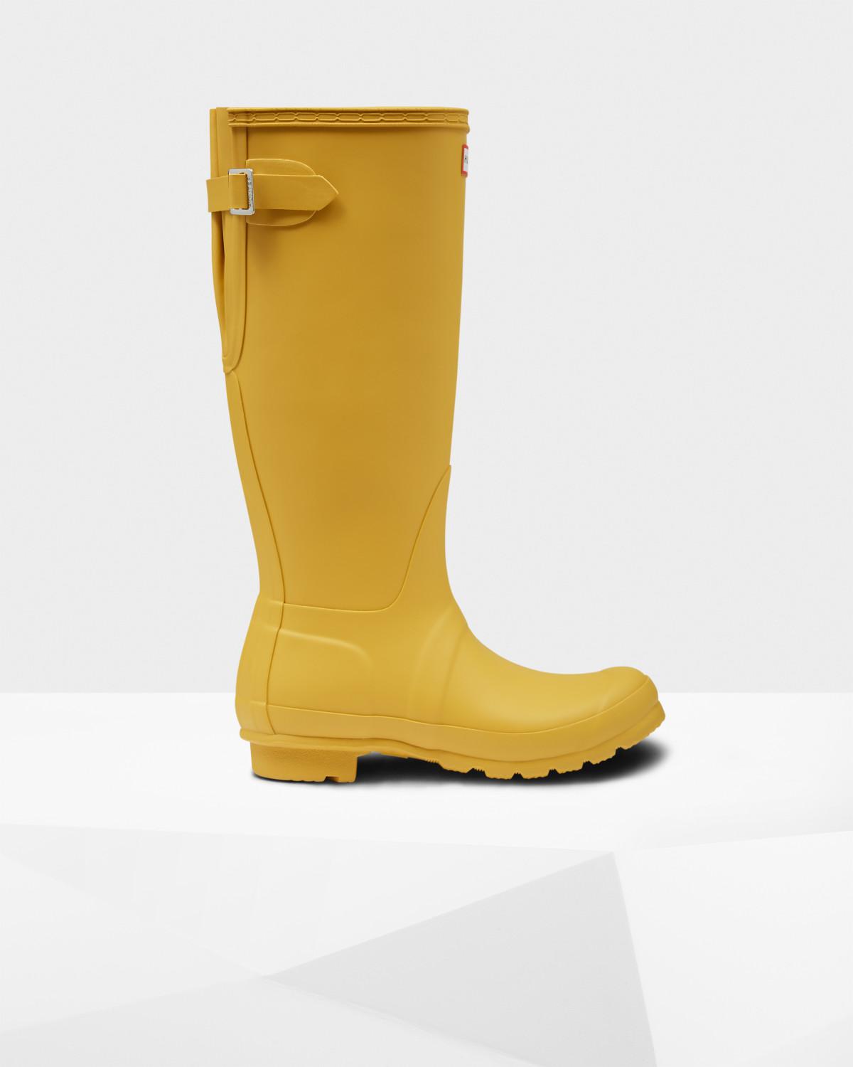 HUNTER Women's Original Back Adjustable Rain Boots in Yellow - Lyst