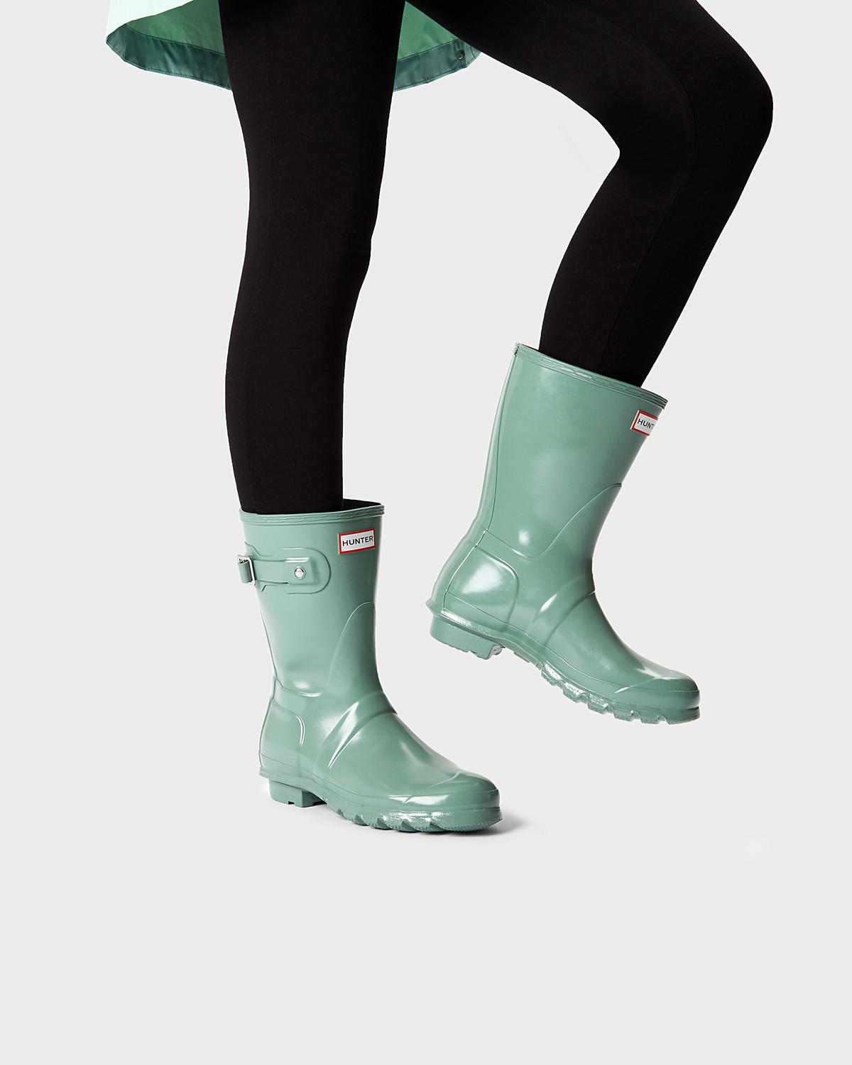 hunter boots green short