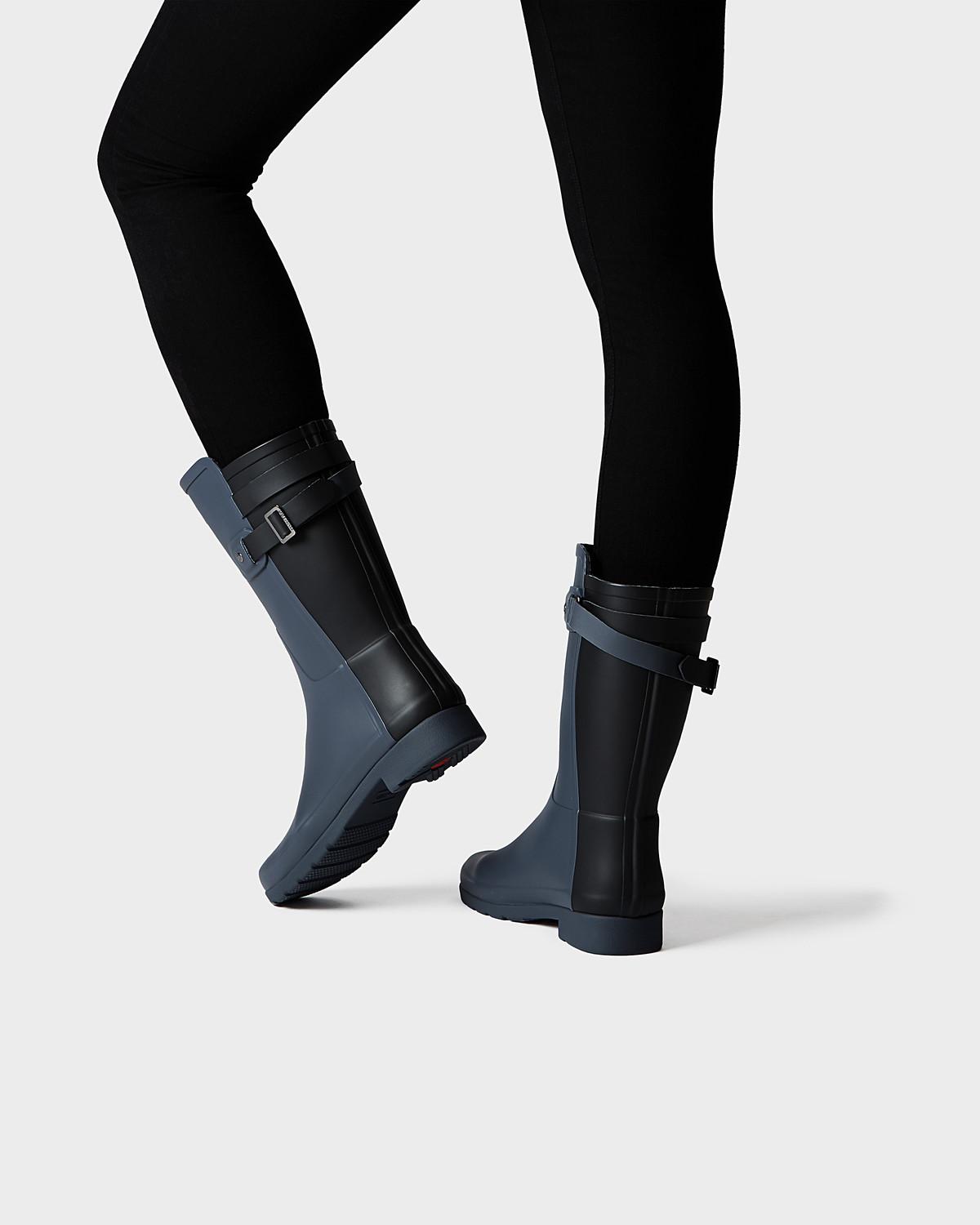 hunter back strap rain boots
