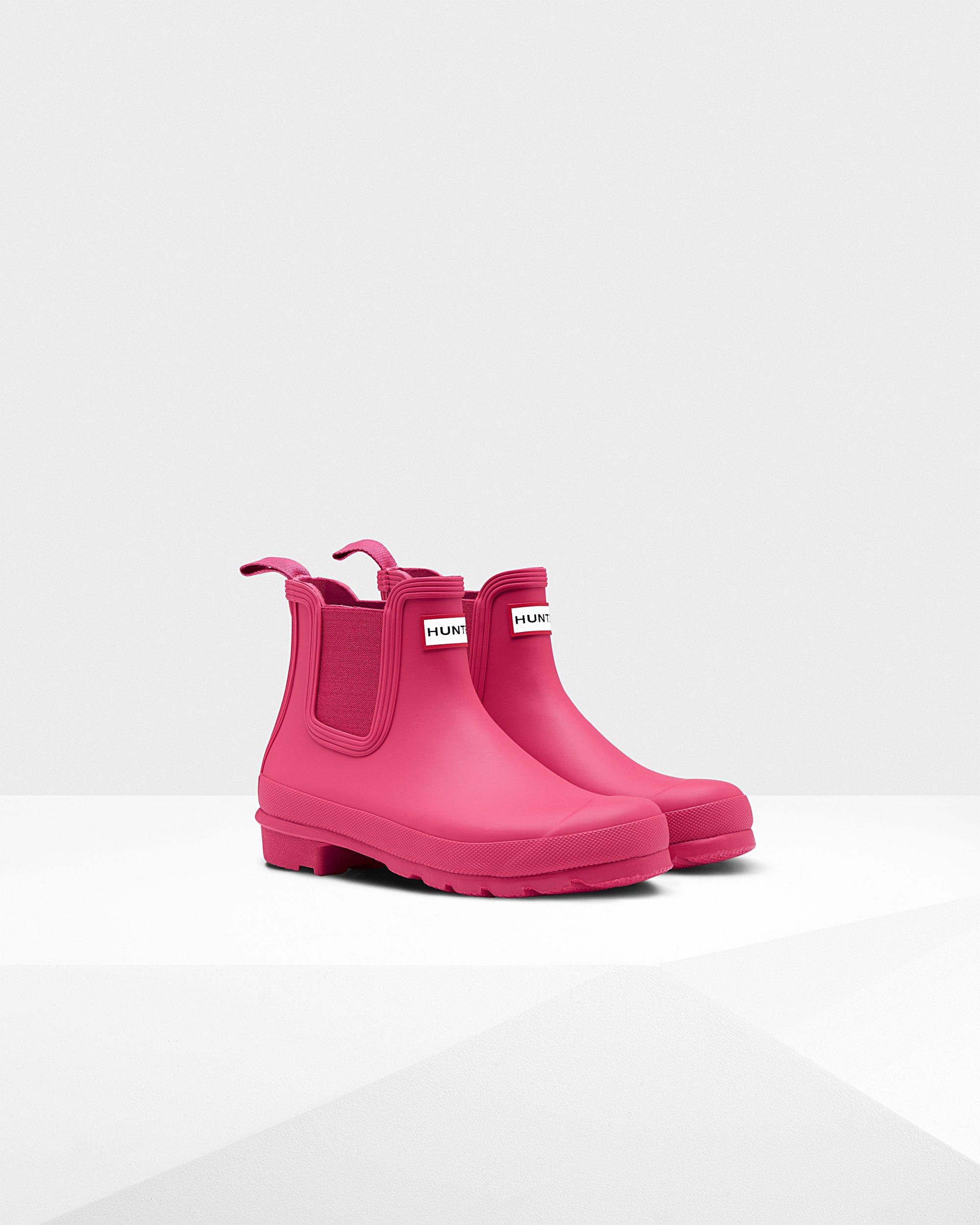 HUNTER Rubber Women's Original Chelsea Boots in Bright Pink (Pink 