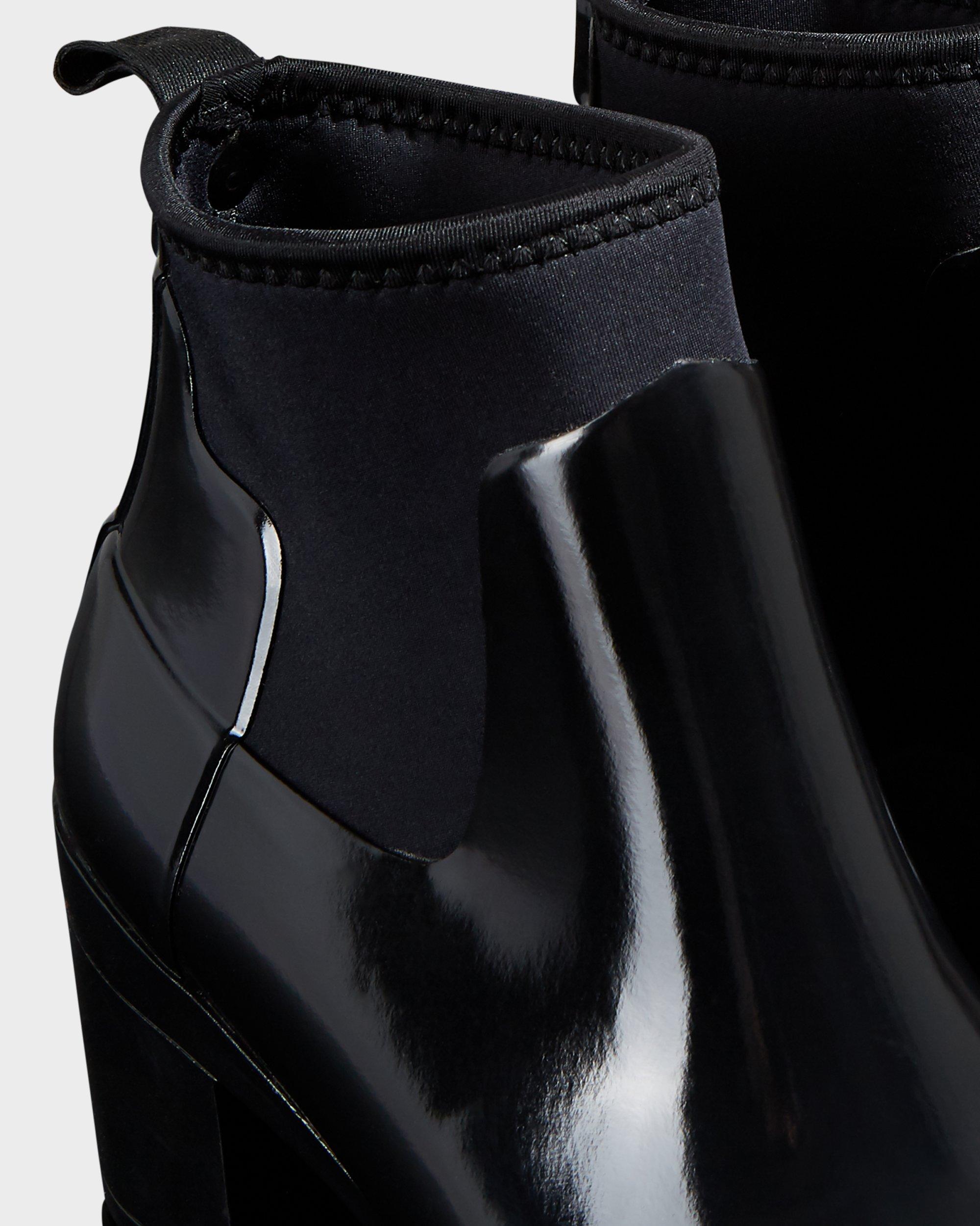 refined mid heel gloss