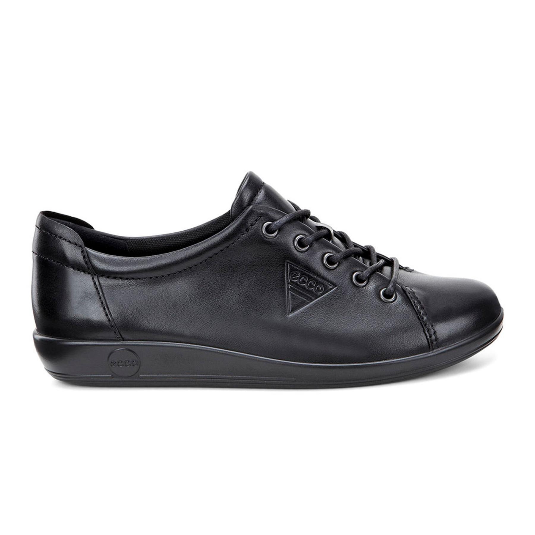 Ecco 's Wide Fit Soft 2.0 Shoes in Black | Lyst