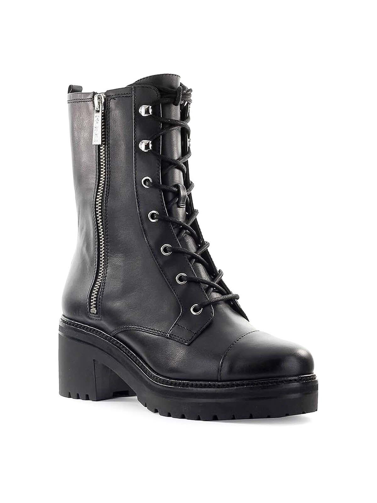 anaka boots