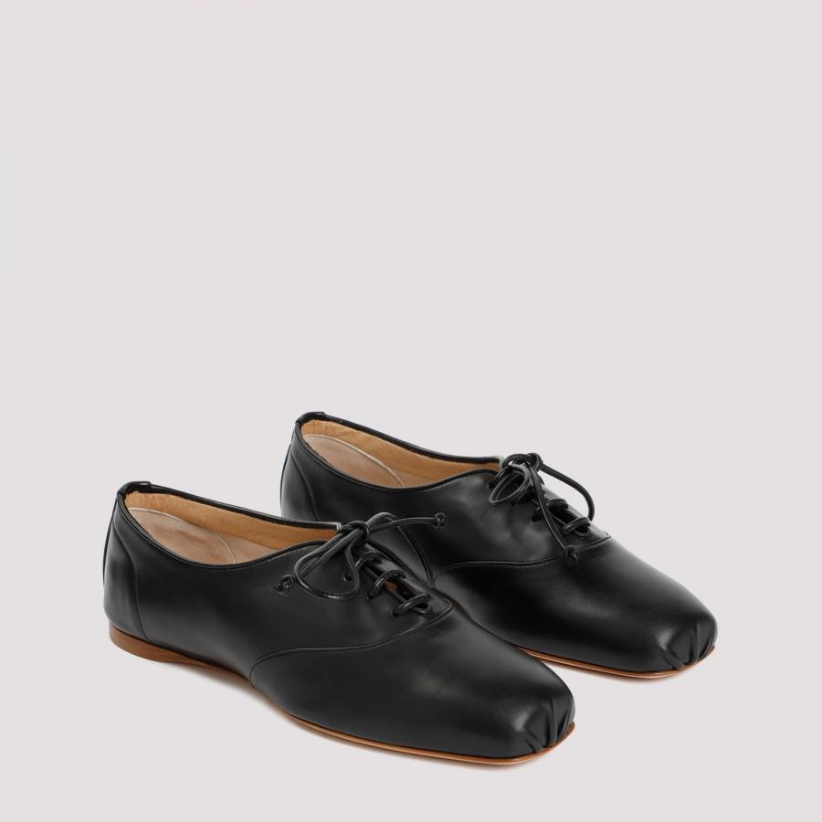 Gabriela Hearst Maya Flat Shoes in Black | Lyst