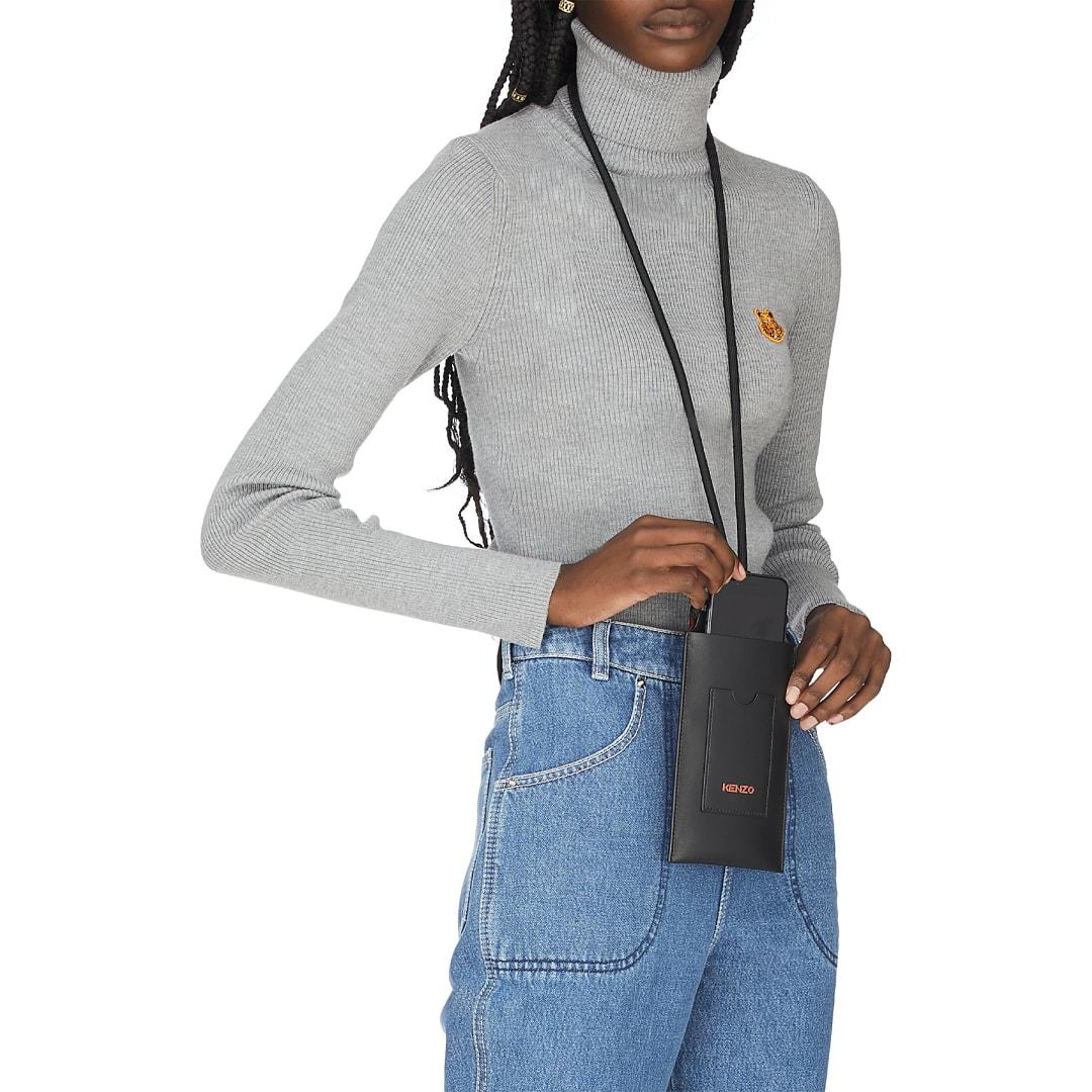 phone crossbody holder