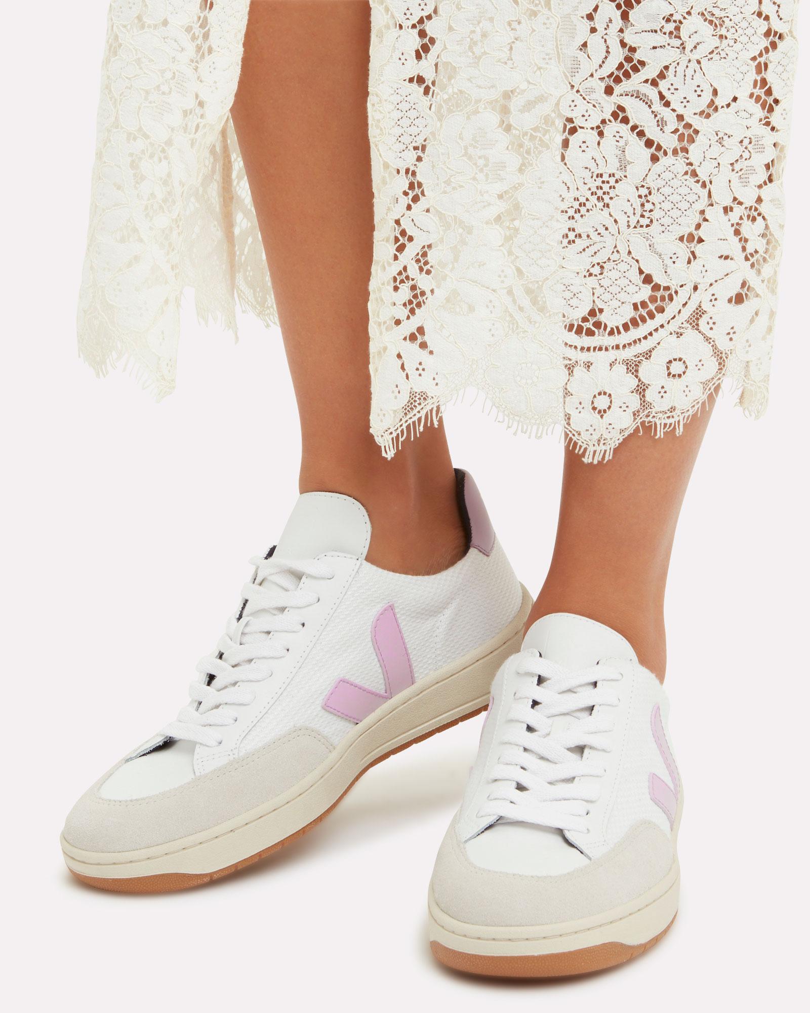 Veja V-12 Purple Detailed Low-top Sneakers in White | Lyst