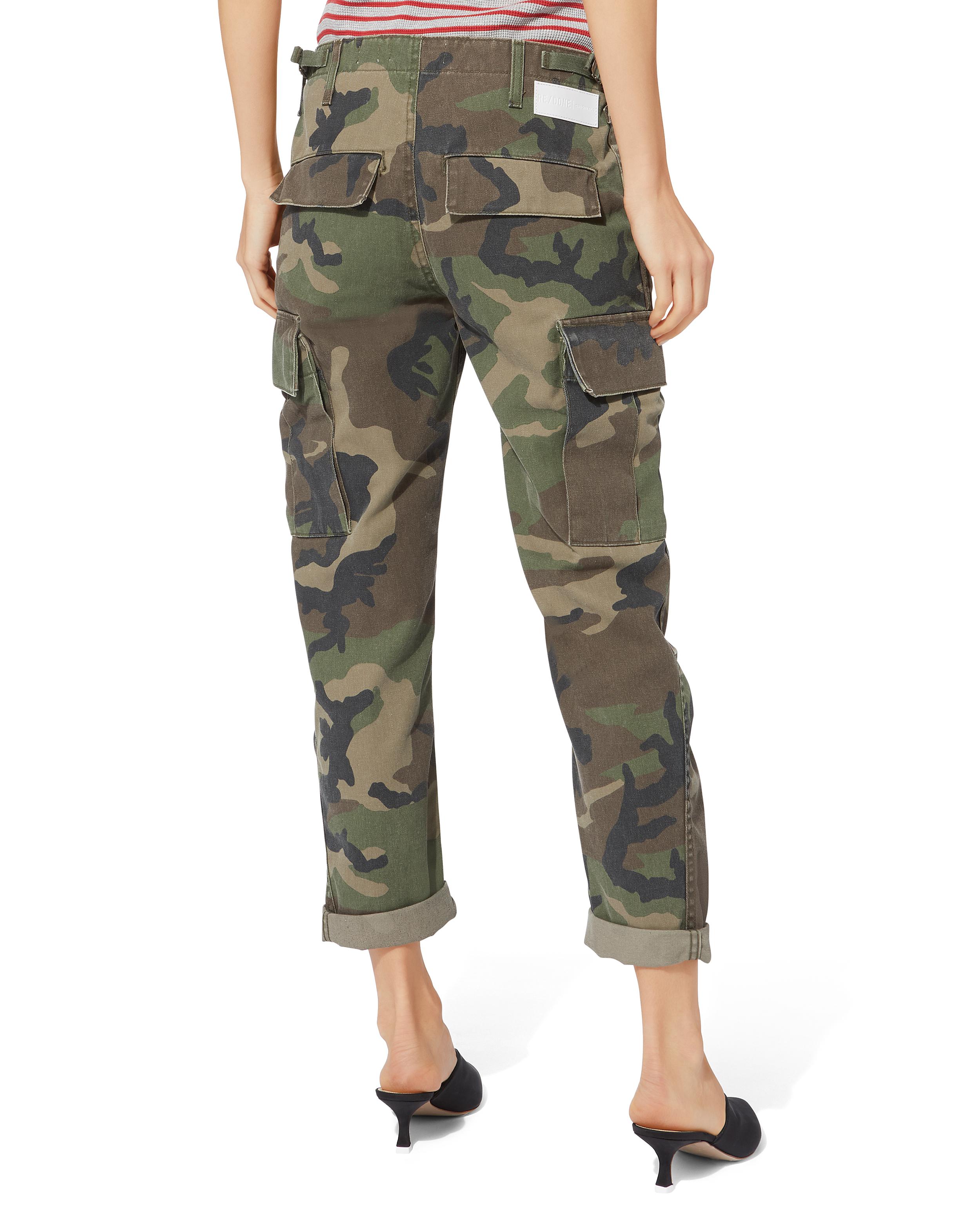 RE/DONE Synthetic Camo Cargo Pants in Green - Lyst