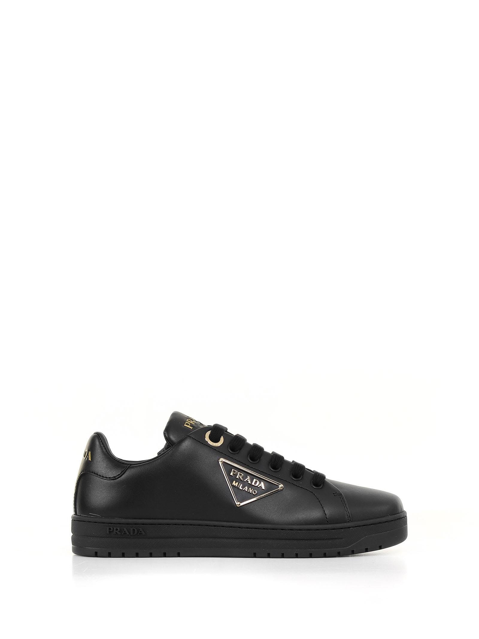 Prada Sneaker With Logo in Black | Lyst