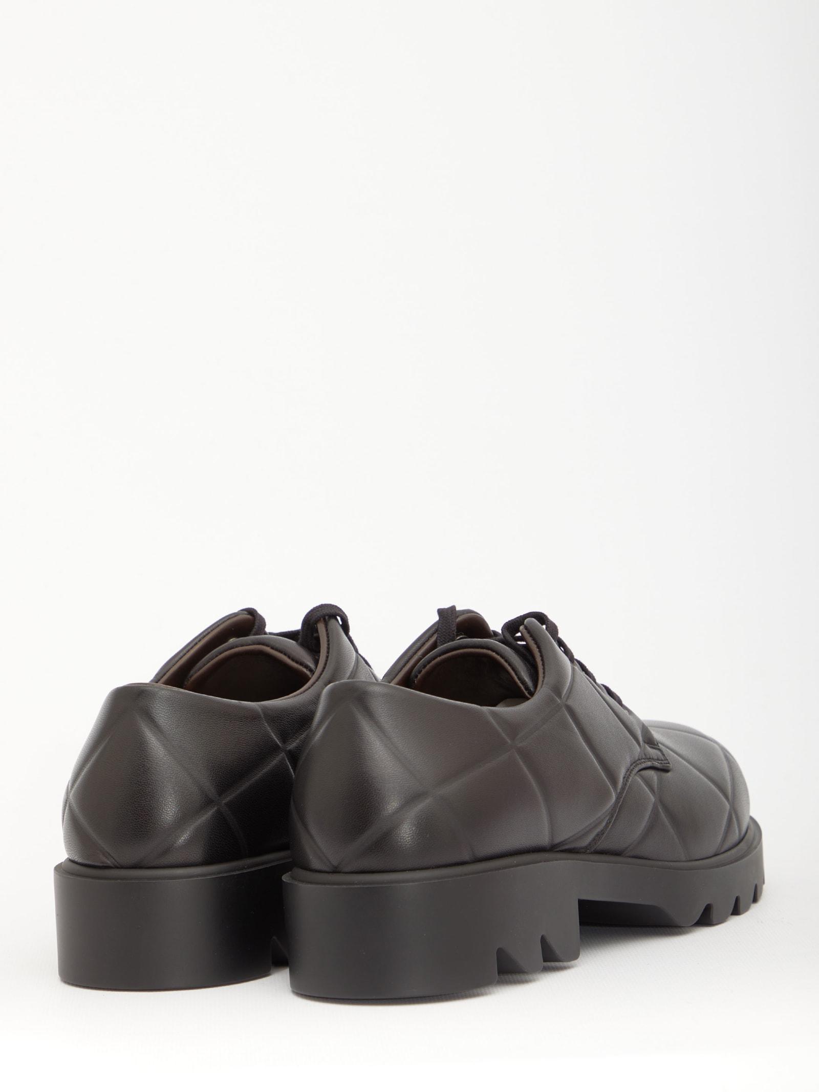Bottega Veneta Strut Grid Derby Shoes in Gray for Men | Lyst