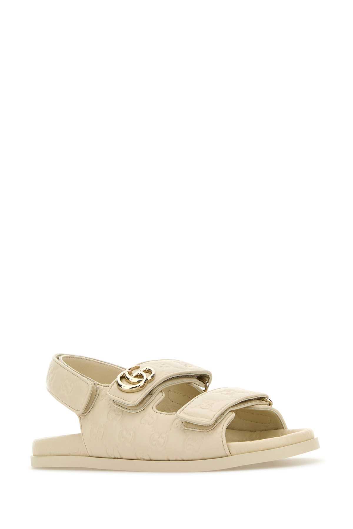 【関税&送料込】Gucci Ivory Leather Sandals Women's slide sandal with Interlocking G in ivory leather