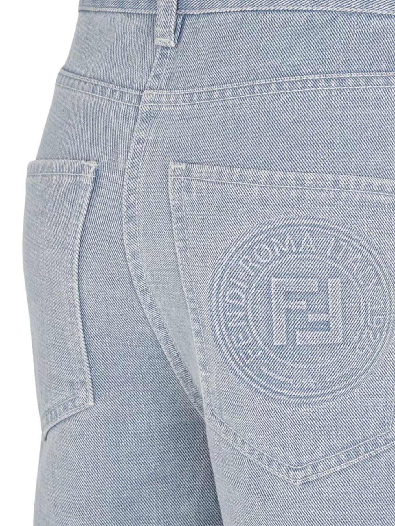 【送料&関税込】Fendi Light Denim Jeans With Embroidery Fendi Light Denim Jeans With Embroidery in Gray | Lyst