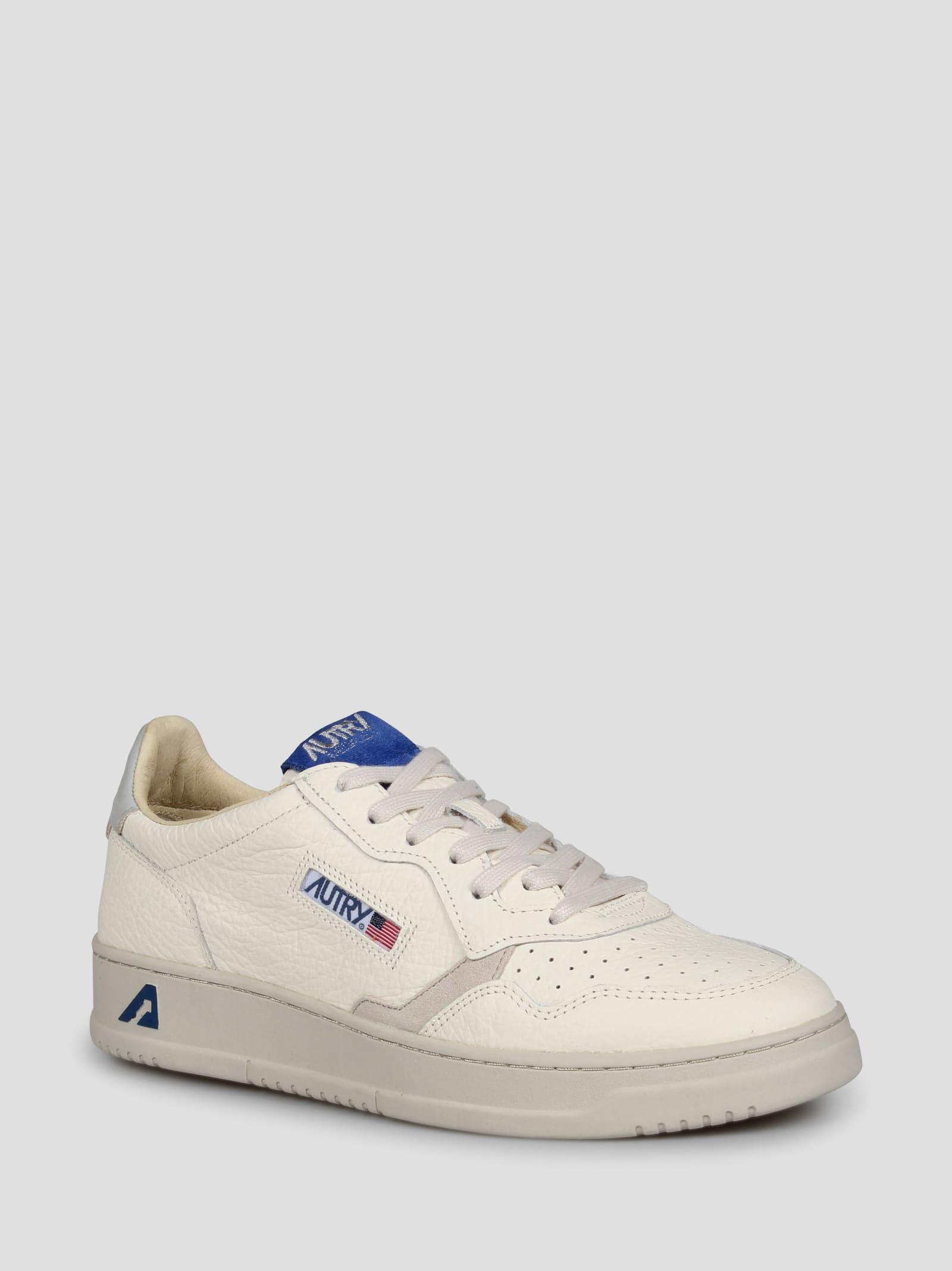 AUTRY｜SNEAKERS (AULM NE03) Autry Medalist Low Aulm Ne03 Sneakers in Natural for Men | Lyst