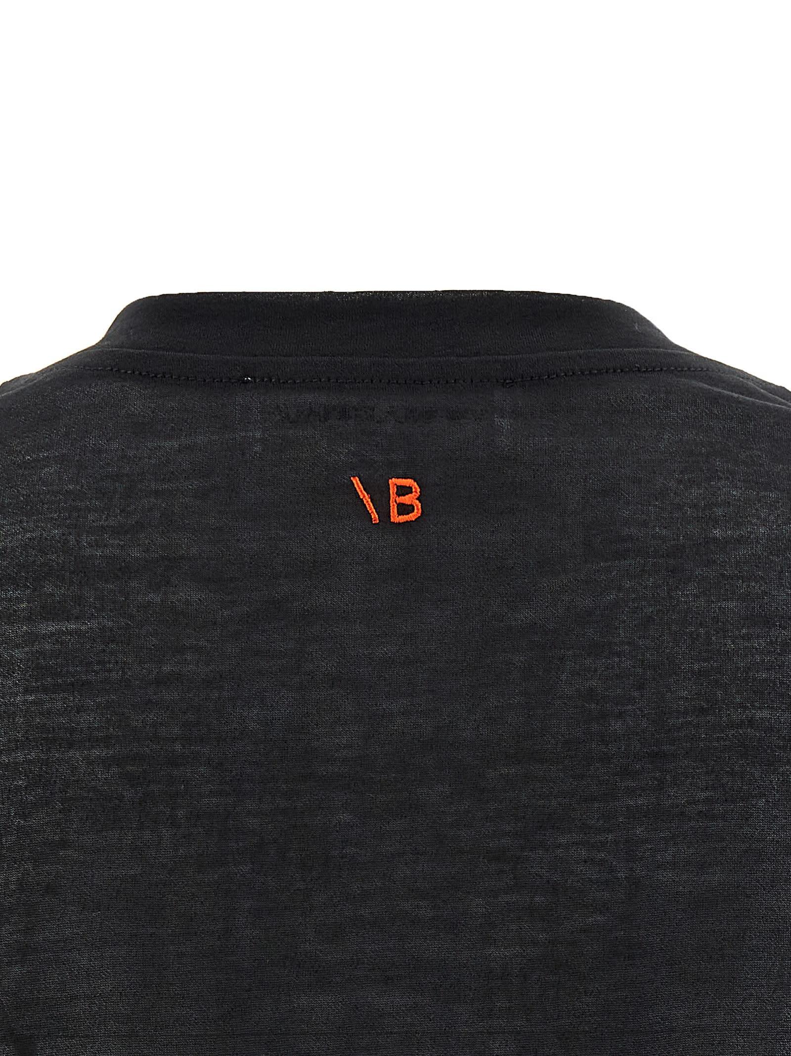 Tシャツ・カットソー Victoria Beckham Logo embroidery t-shirt 23902918_53939640_600.jpg