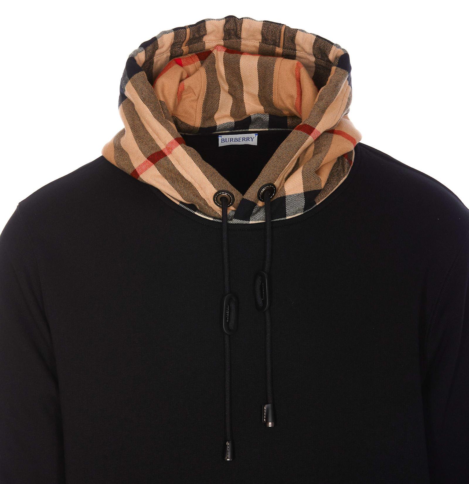 Black burberry hoodie mens deals