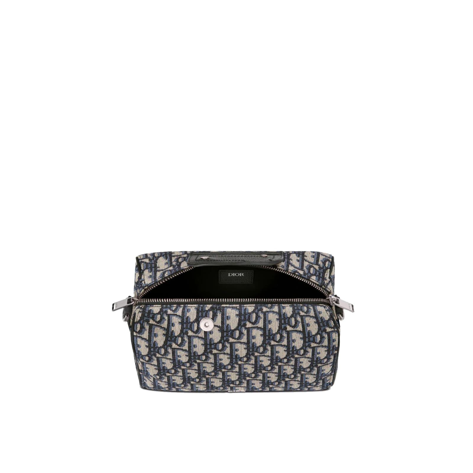 dior-Black-Lingot-22-Bag.jpeg dior-Black-Lingot-22-Bag.jpeg