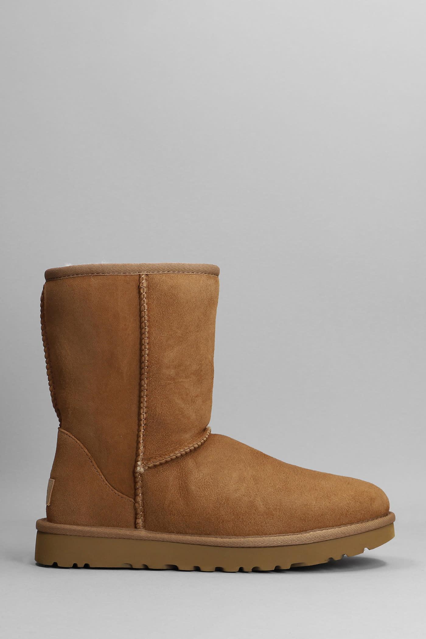 Short shop ankle uggs