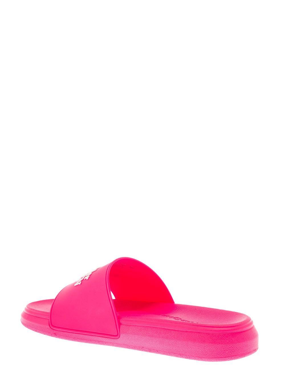 Alexander McQueen Women's Pink Rubber Slide Sandals - Save 72% | Lyst