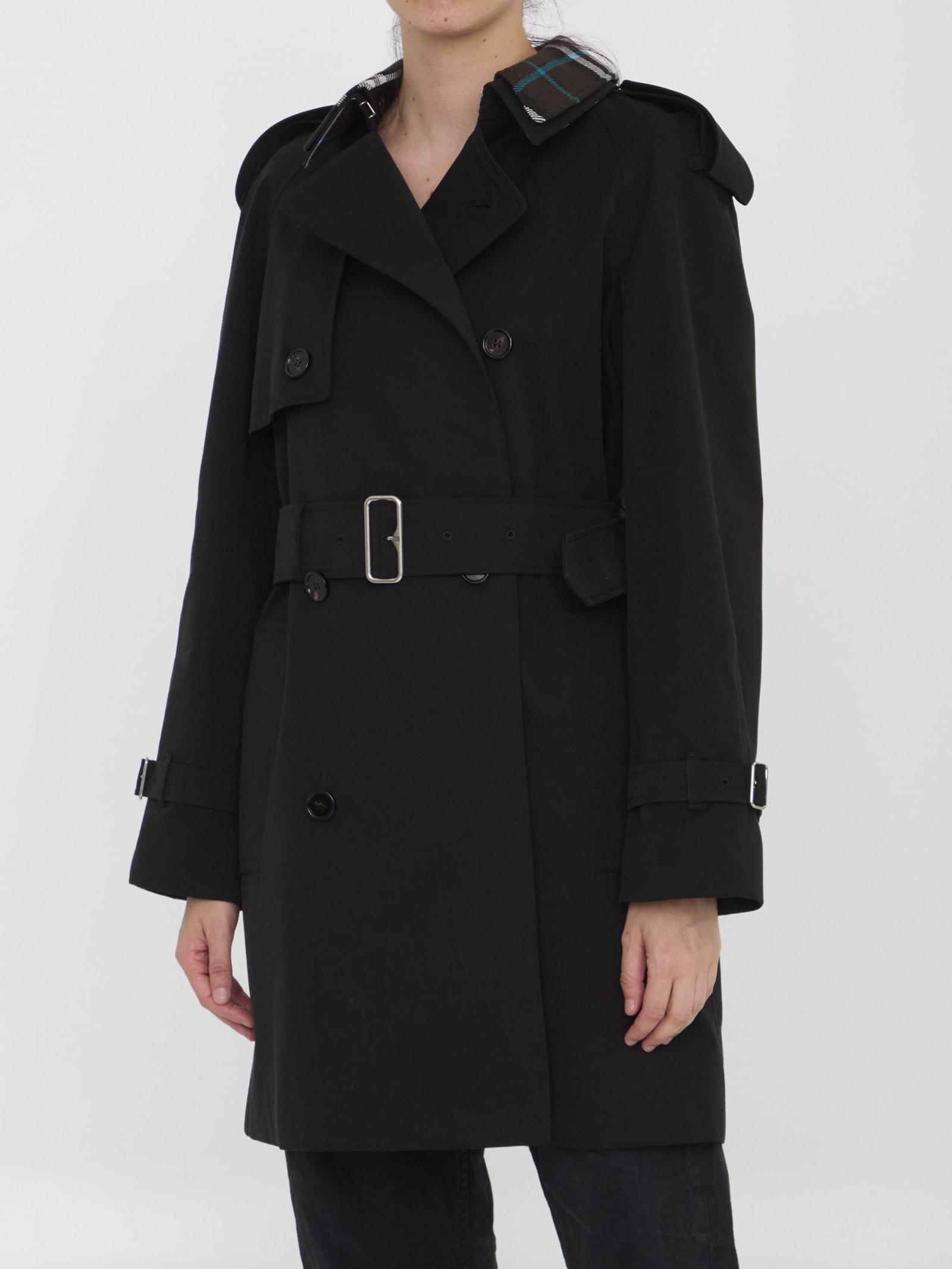 Black burberry raincoat discount