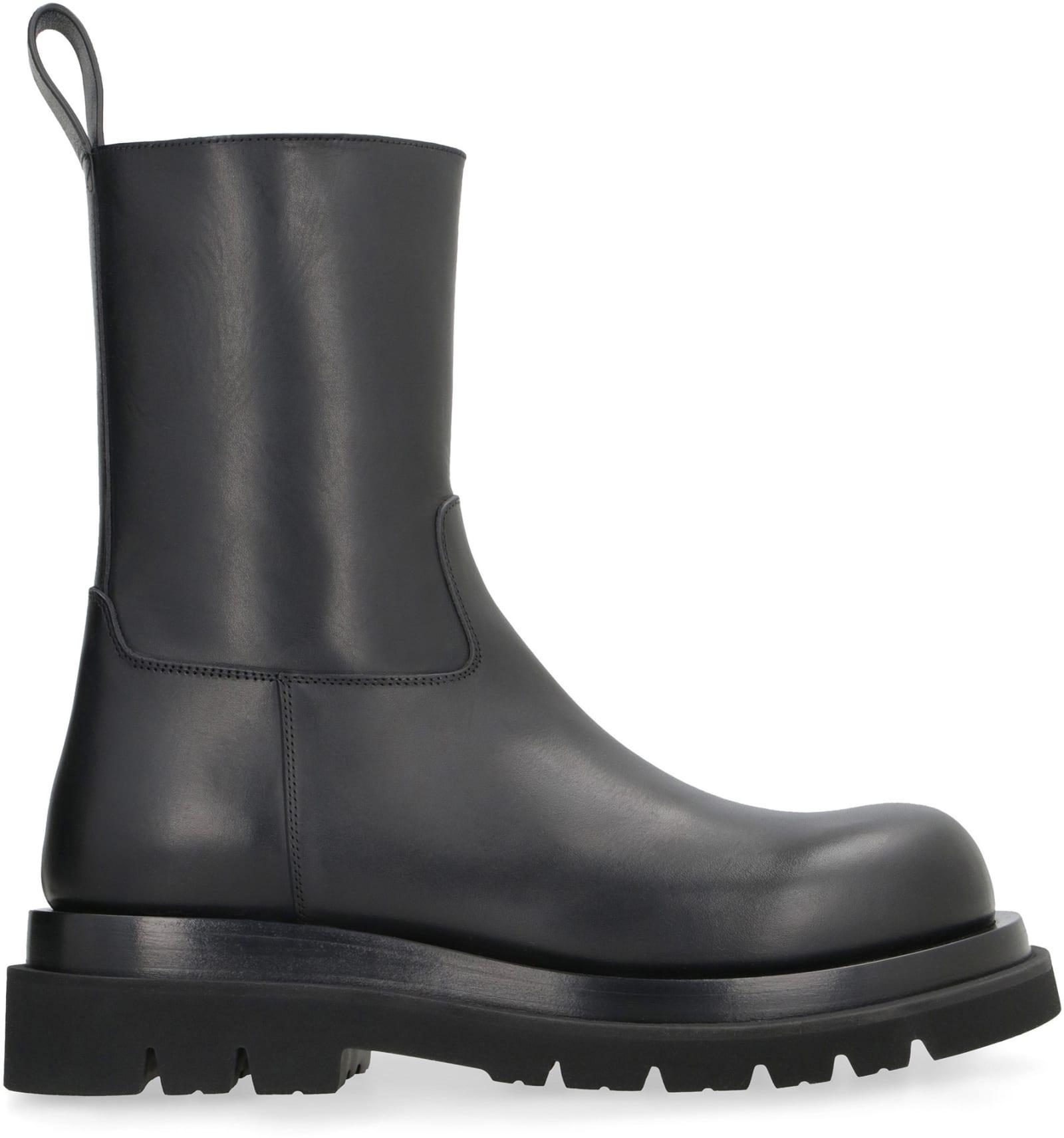 Bottega veneta leather ankle boots 2025