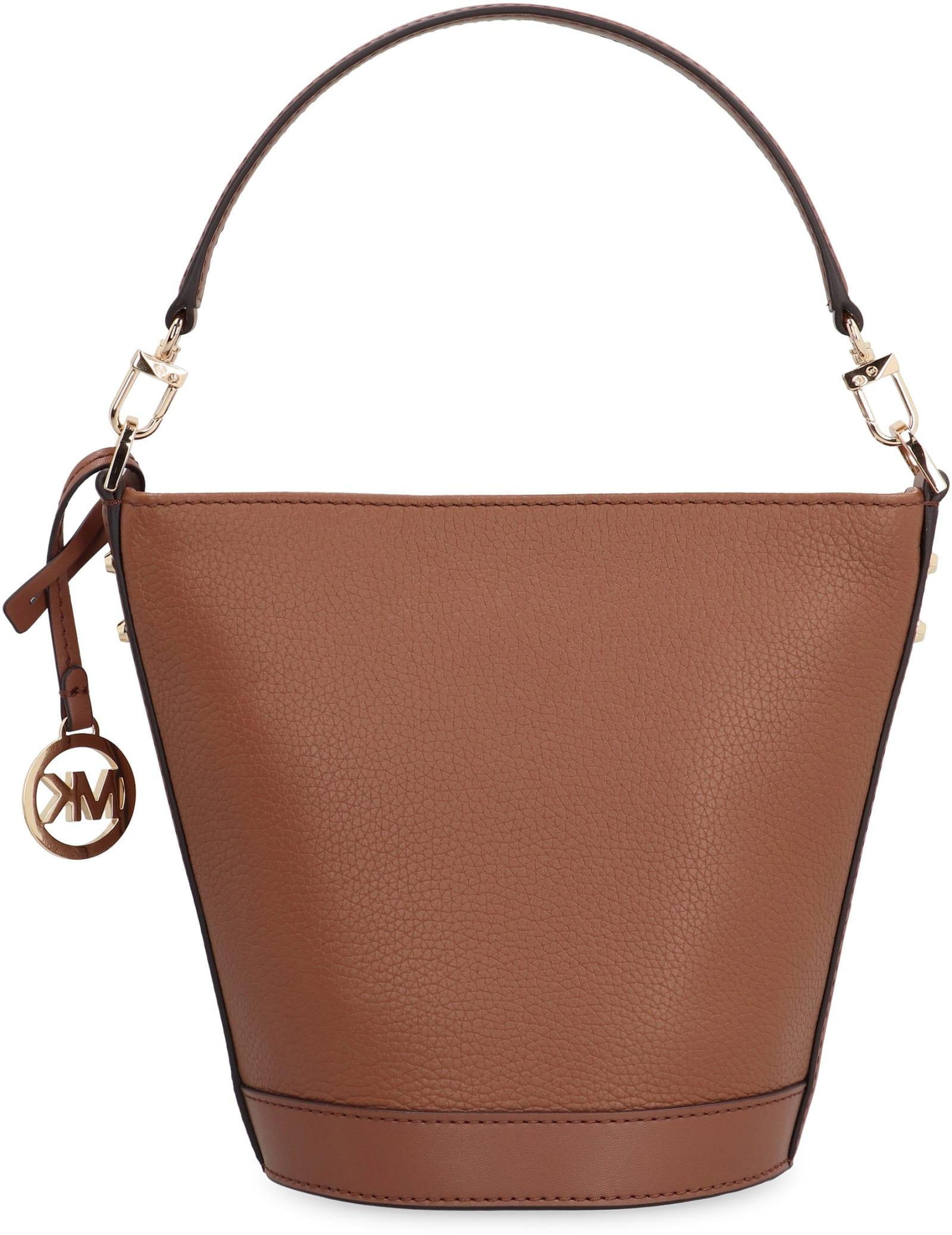 Michael michael kors brooke medium pebbled leather bucket bag hot sale