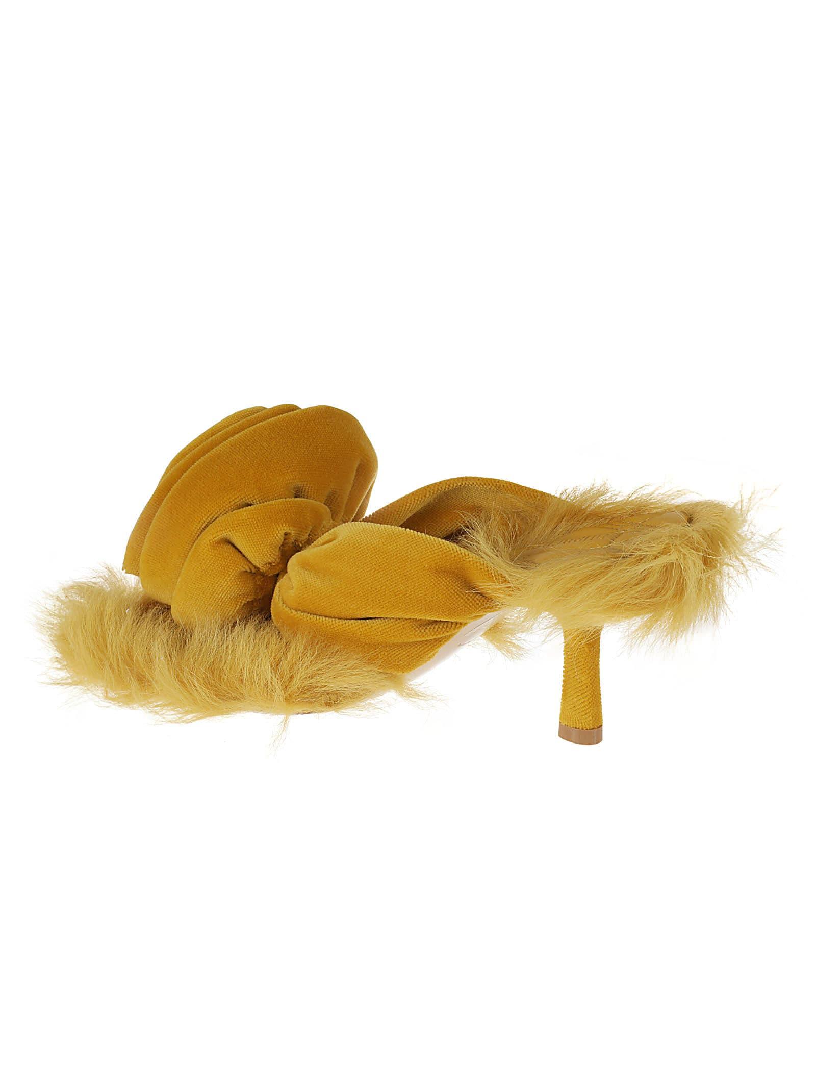 サンダル・ミュール BURBERRY Women Sandals 8080253DAFFODIL YELLOW Burberry Outlet: Flat sandals woman - Yellow | Burberry