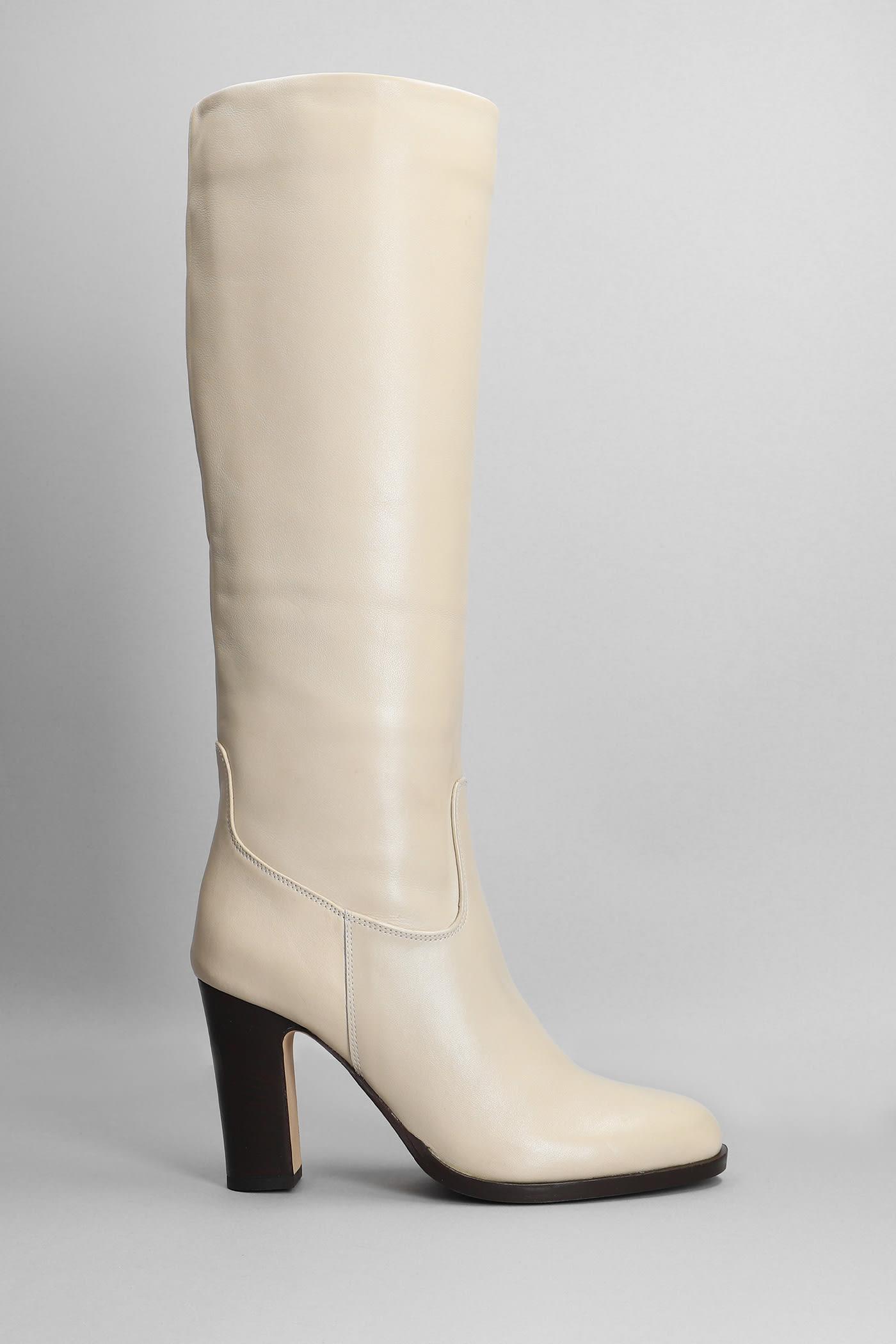 Julie Dee High Heels Boots In Beige Leather in White | Lyst