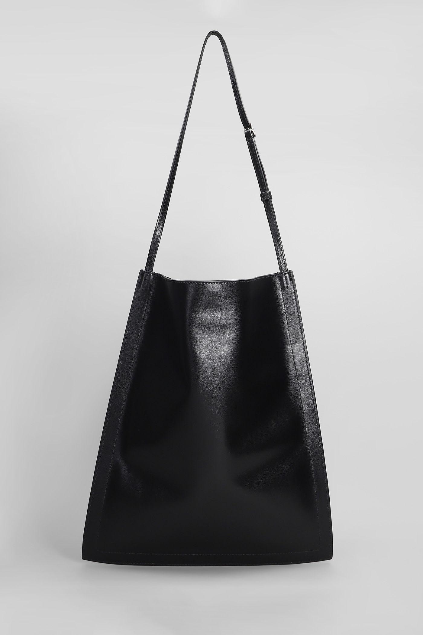 bally--Beckett-Tote.jpeg