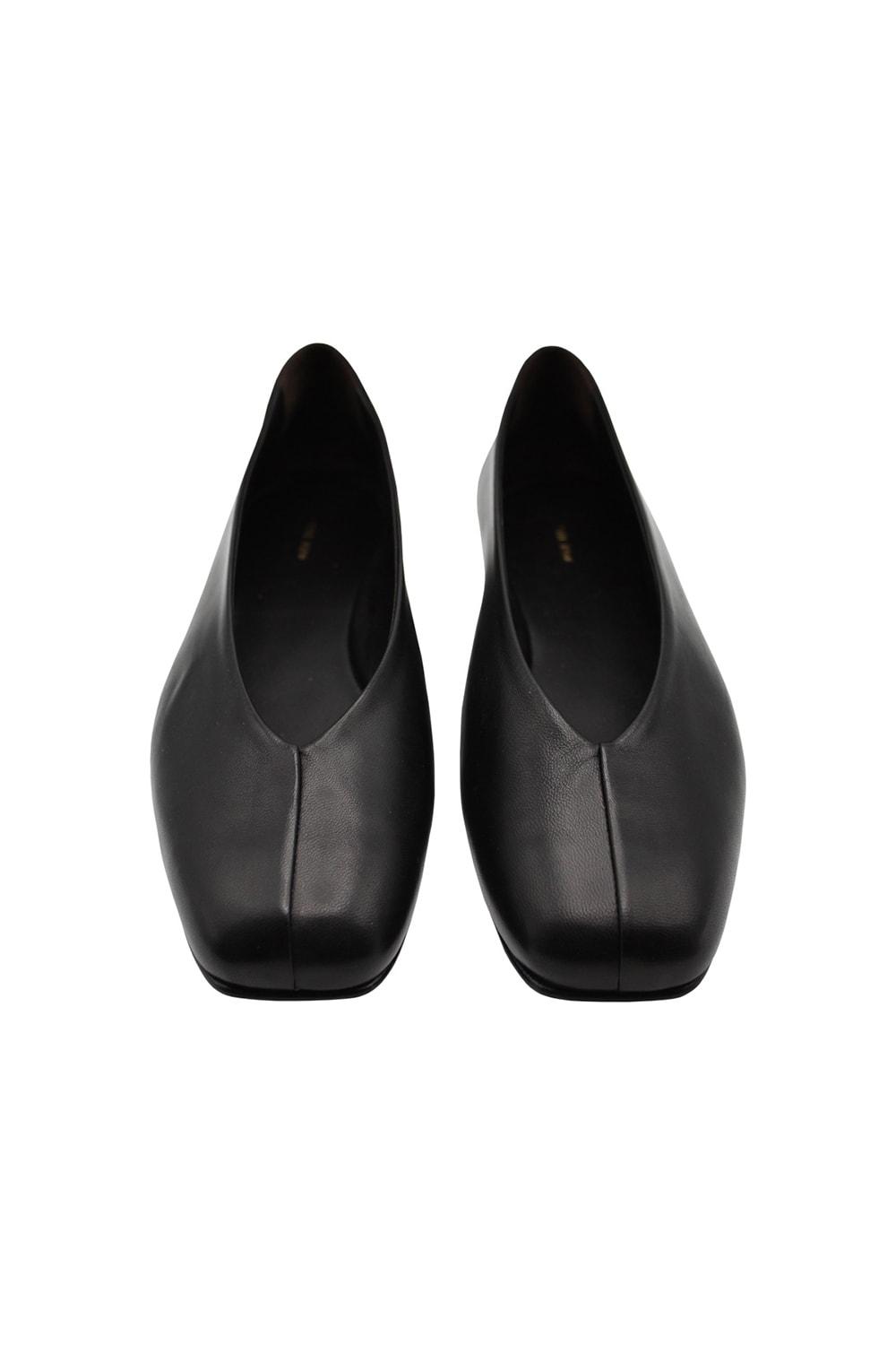 Designer The Row Eva Flats for Women - Up to 40% off | Lyst