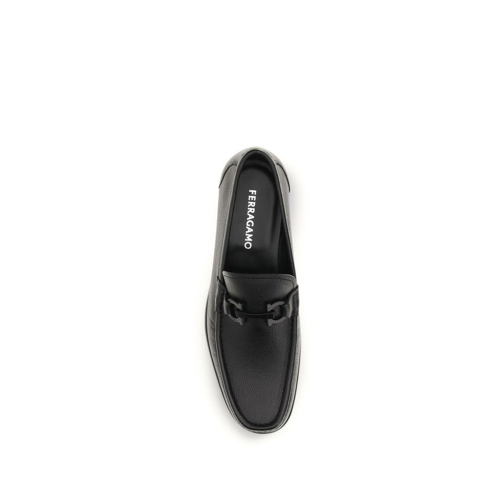 Ferragamo Calf Leather Bos Taurus Slip-On Loafers in Black 