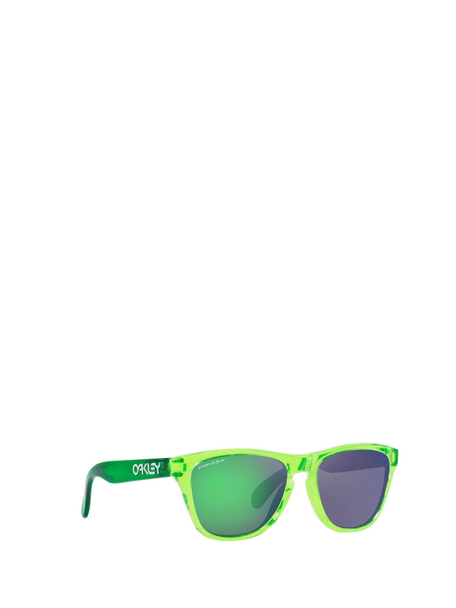 Oakley Sunglasses in Green | Lyst