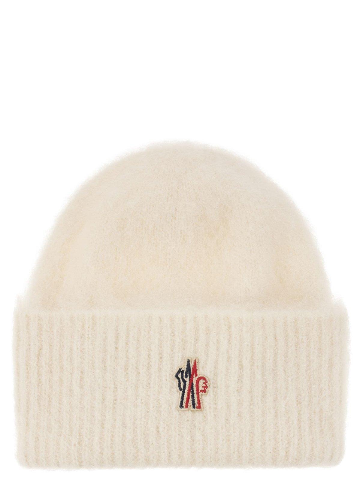 3 MONCLER GRENOBLE Logo Embroidered Beanie in Natural | Lyst