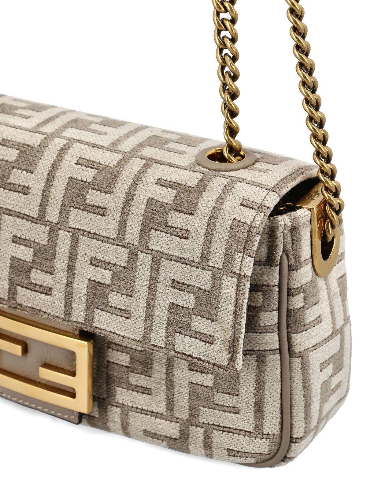 Fendi chain shoulder bag clearance