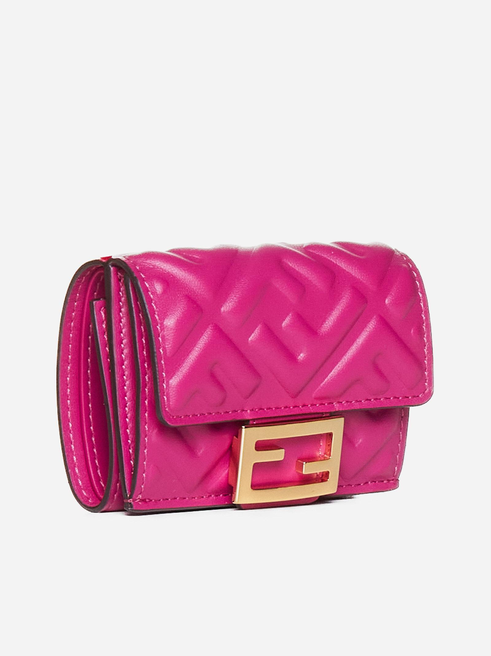 Fendi shop trifold wallet