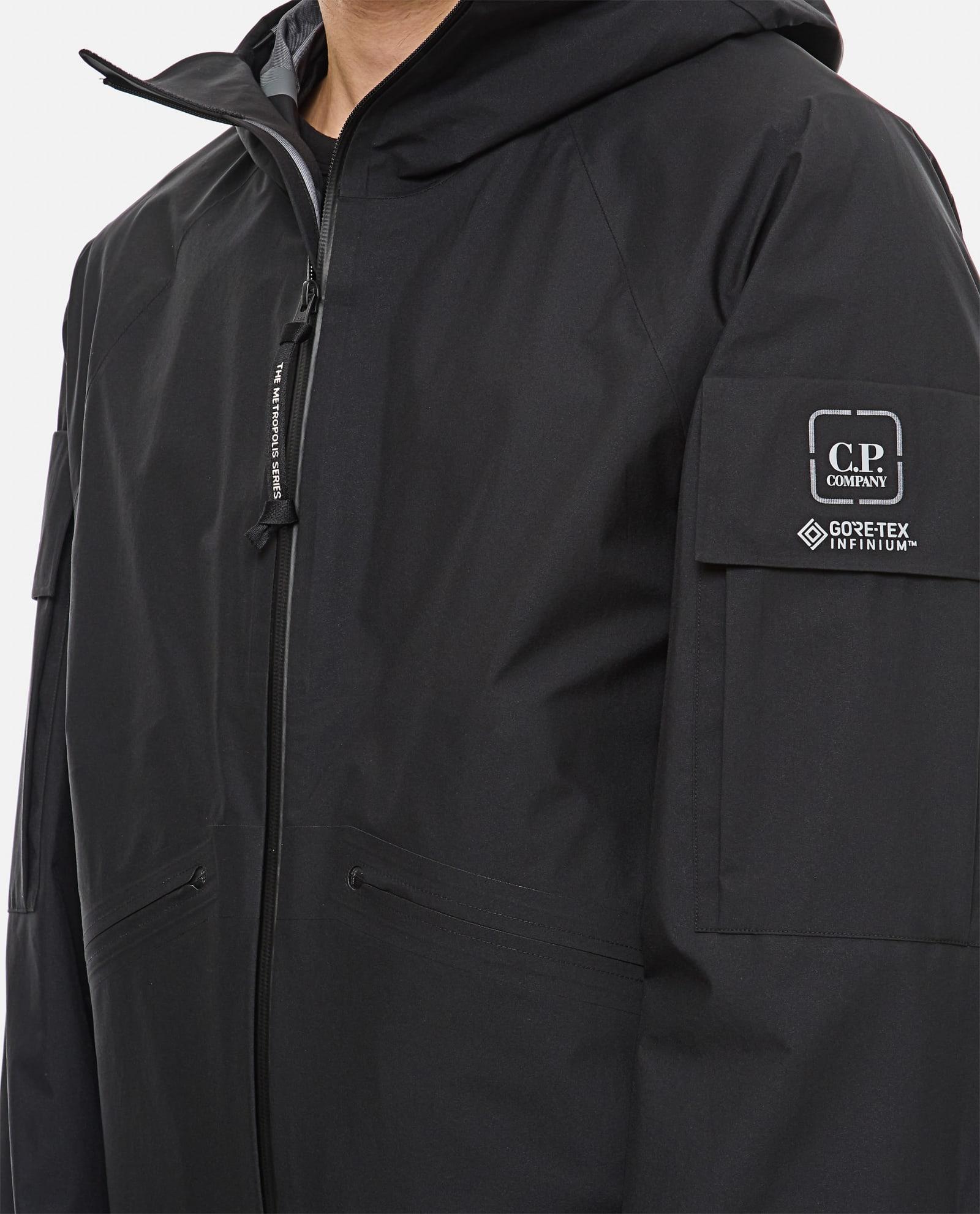 C.P. Company Gore-Tex 3L Infinium hooded jacket - Black
