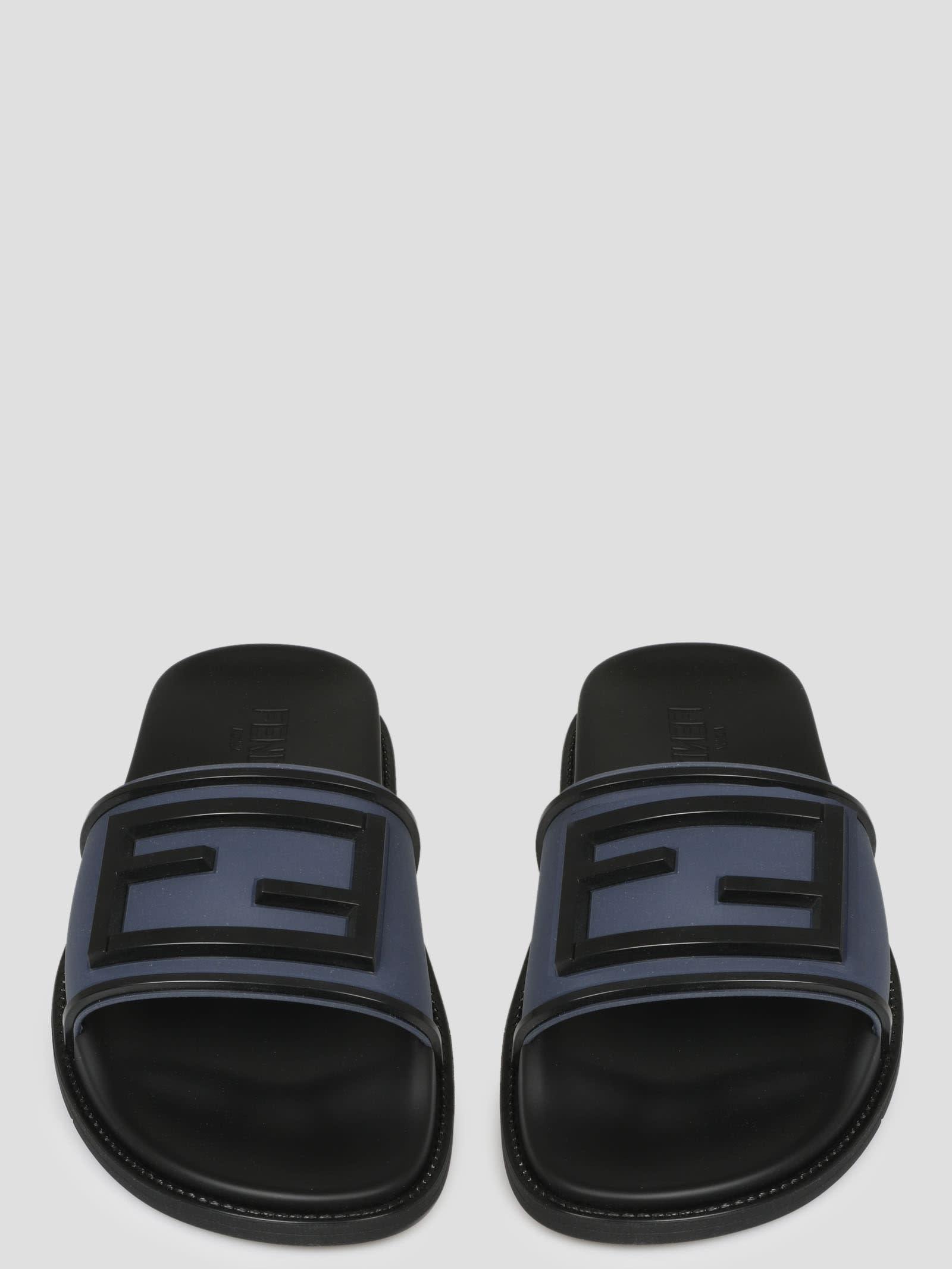 Fendi Slide Baguette Sandals in Black for Men - Save 62% | Lyst