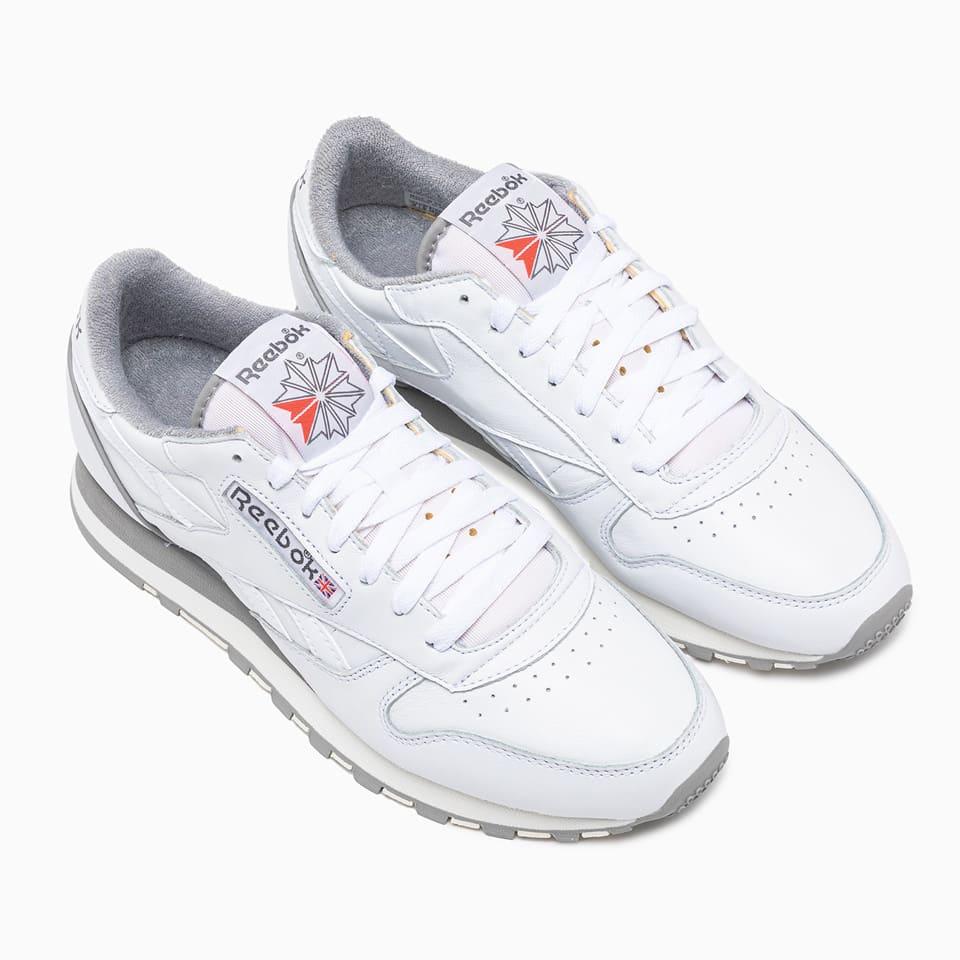 Reebok Classic Leather Sneakers in White for | Lyst