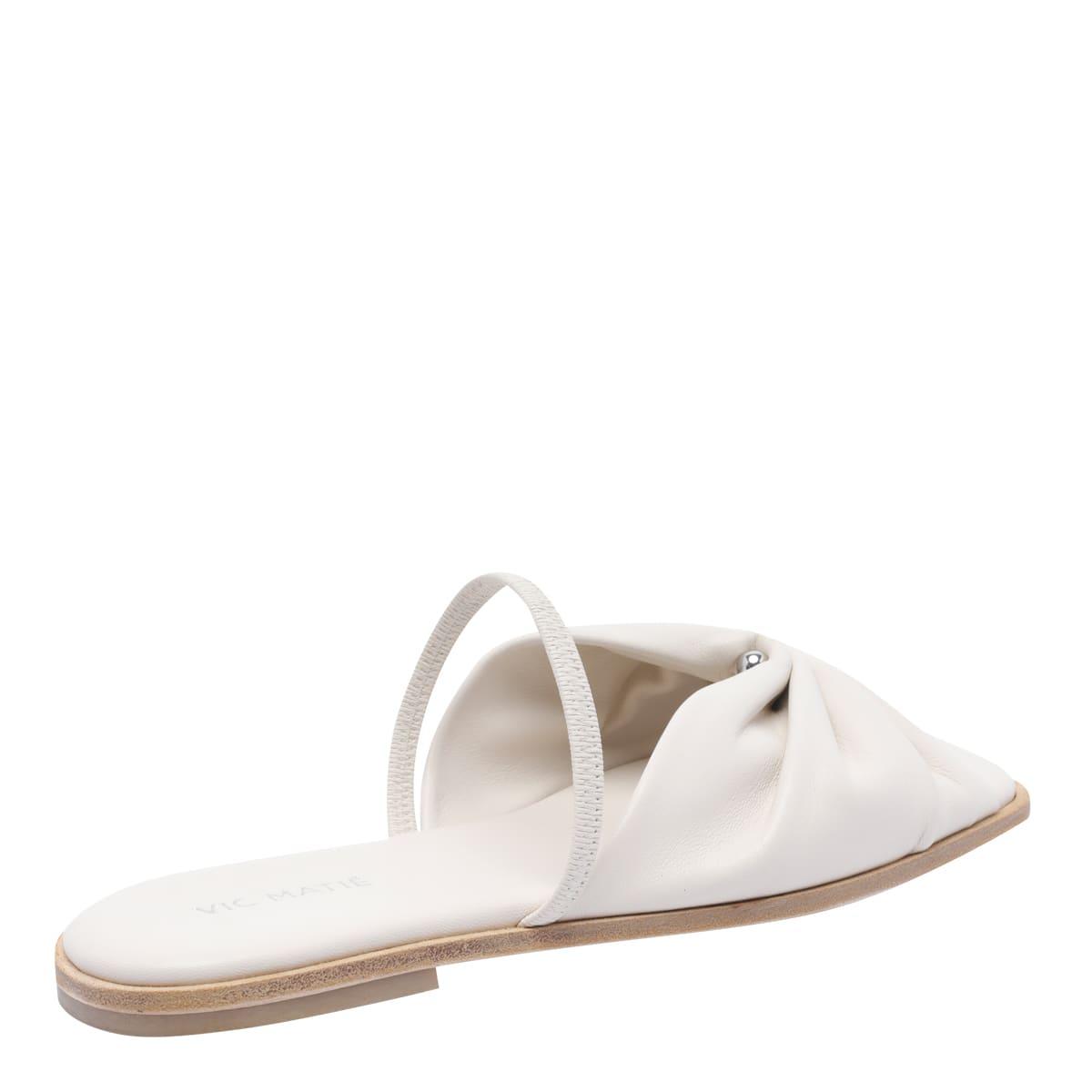 サンダル・ミュール VIC MATIE Women Sandals 1G3754D G42G200112 White Vic Matié Sandals in White | Lyst