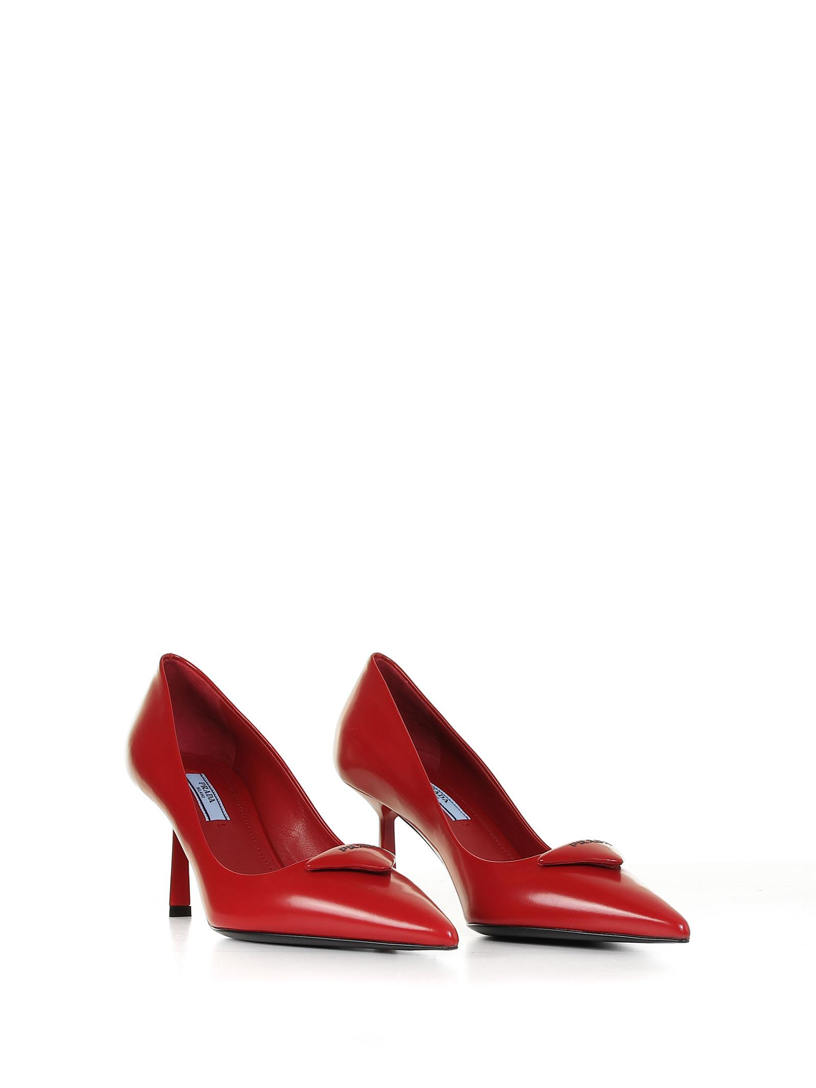 Prada Leather Pumps in Red | Lyst