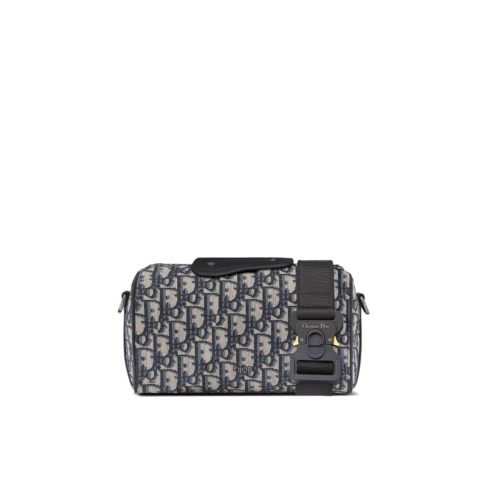 dior-Black-Lingot-22-Bag.jpeg dior-Black-Lingot-22-Bag.jpeg