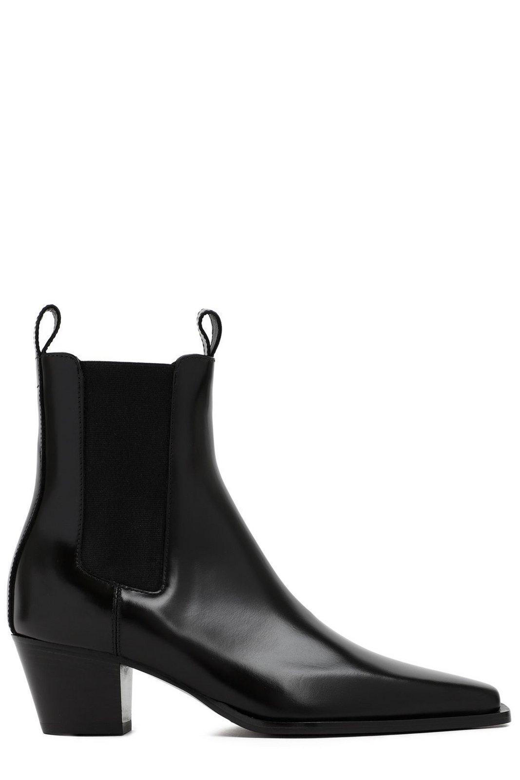 Pointed toe black chelsea boots hotsell
