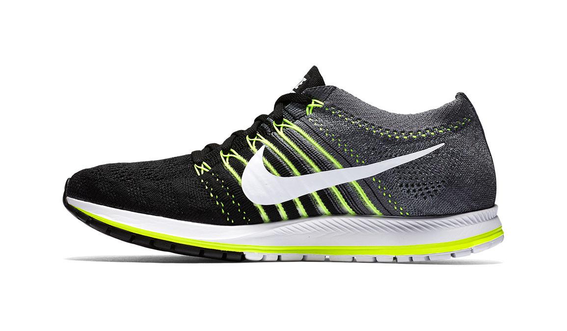nike zoom flyknit streak 6