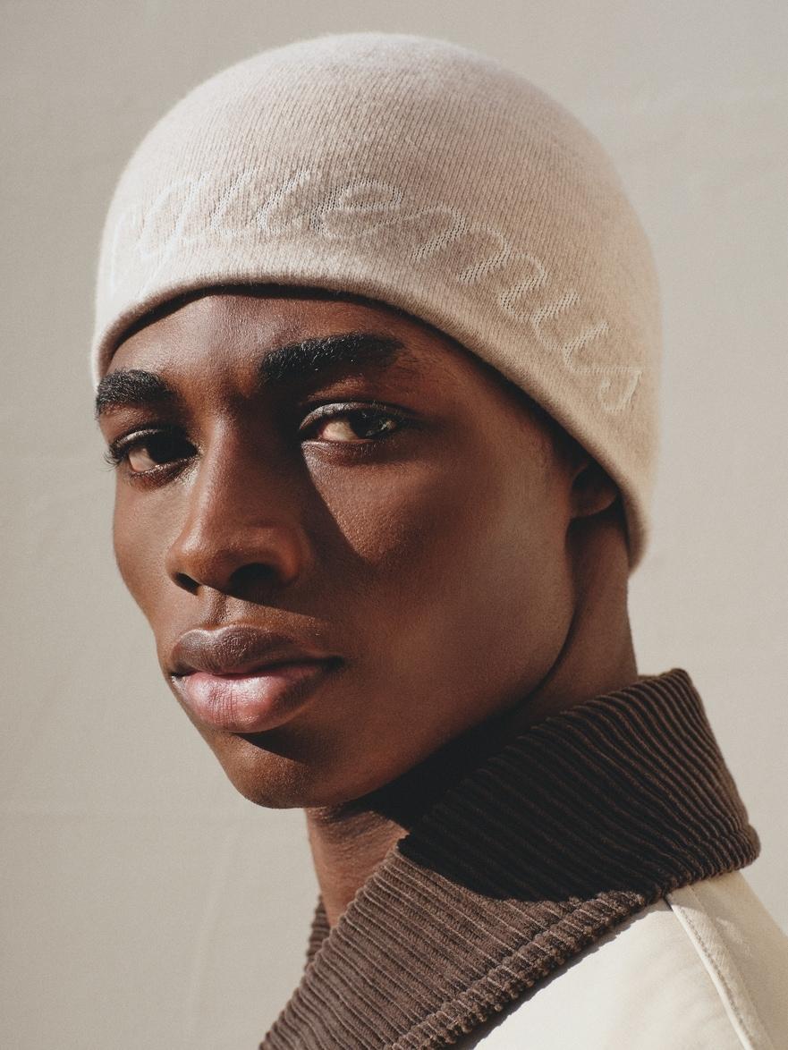 Jacquemus The Atelier Beanie in White | Lyst