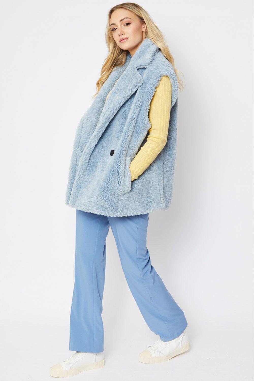 Jayley Faux Shearling Midi Vest Size: L (Uk 14) in Blue Lyst UK