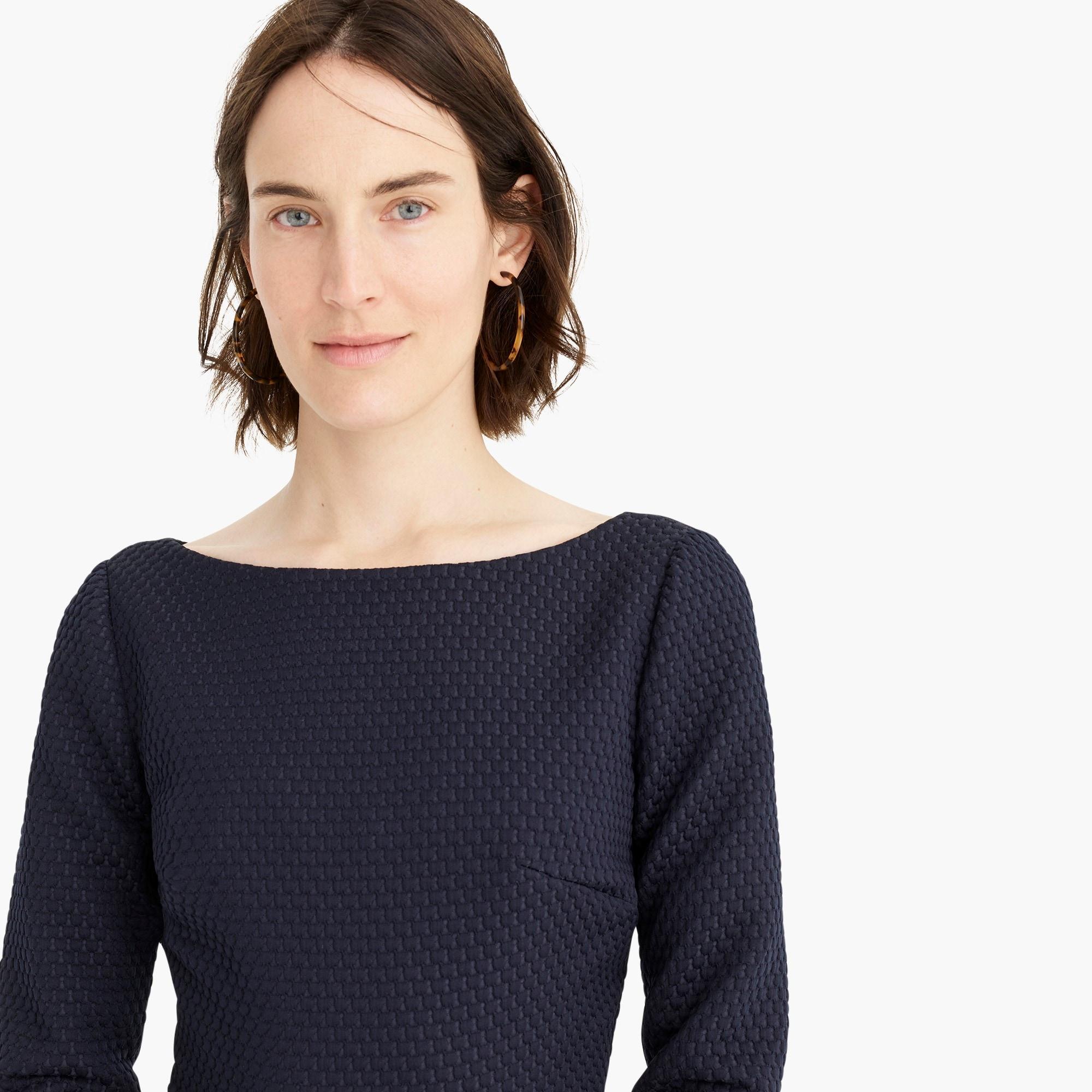 Boatneck sheath top dress in matelassé
