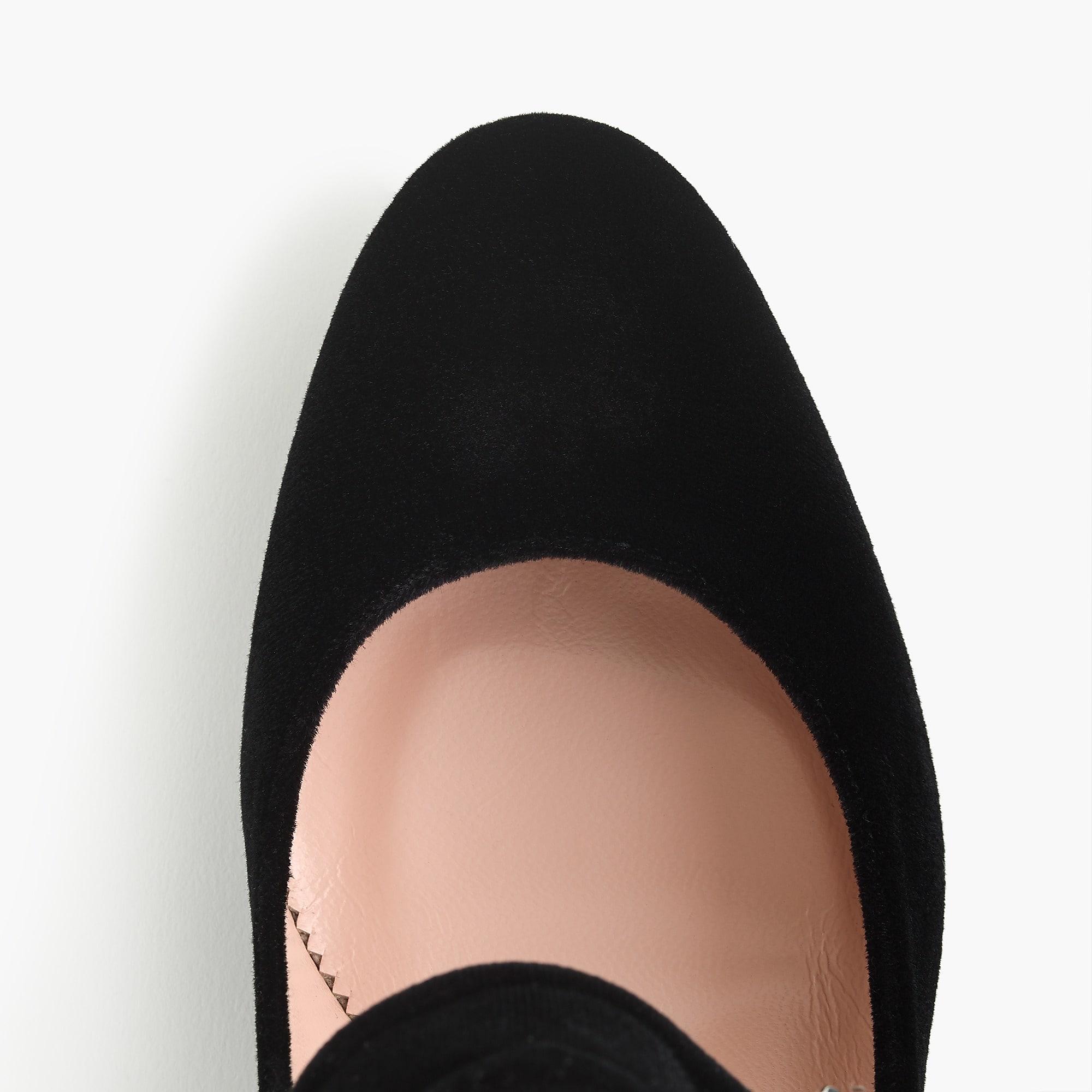 under armour hovr strt trainers in rose gold