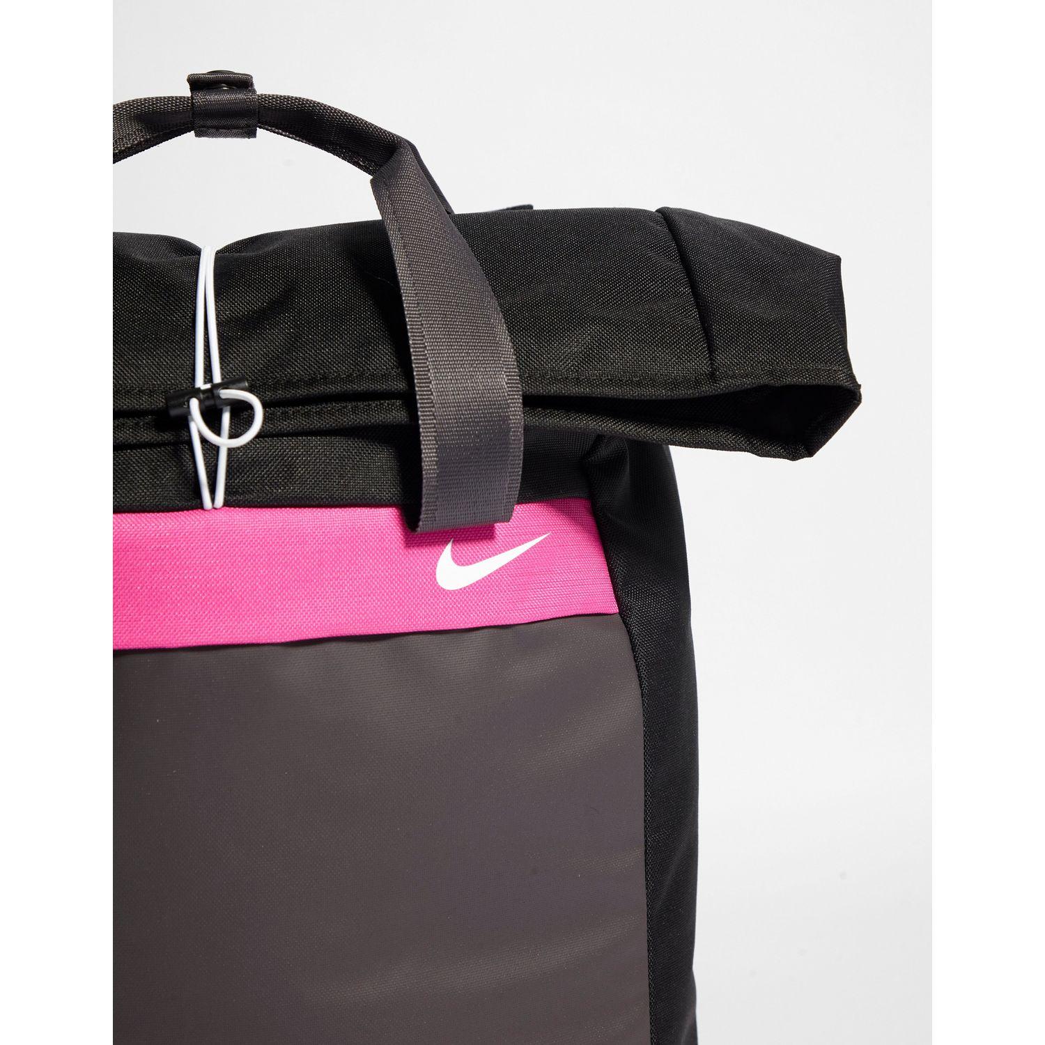 nike radiate backpack pink
