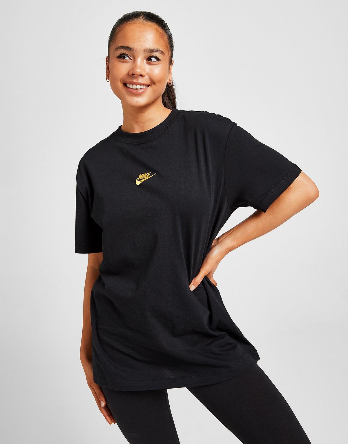 Buy > women's nike futura t shirt > in stock