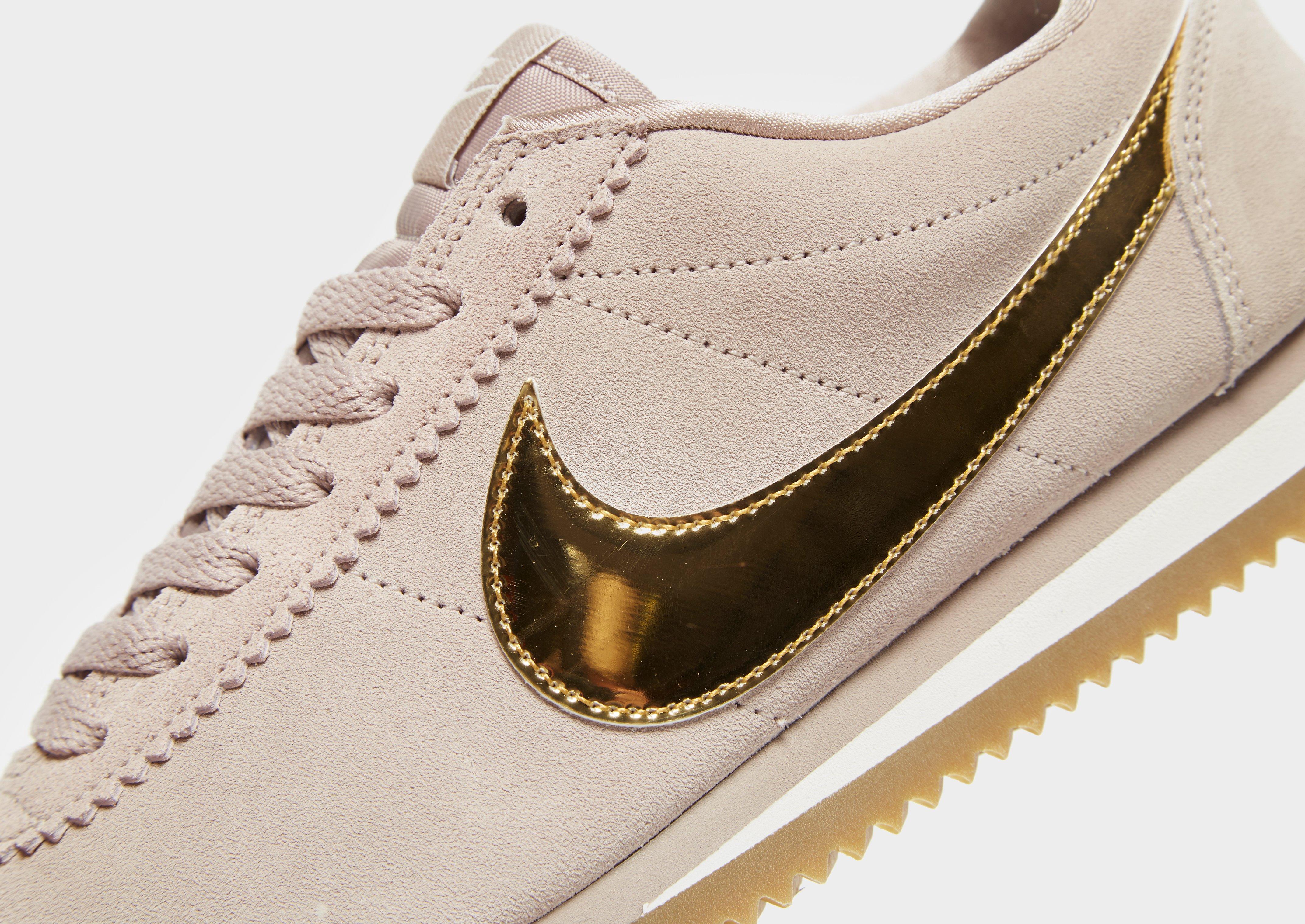 nike cortez suede beige
