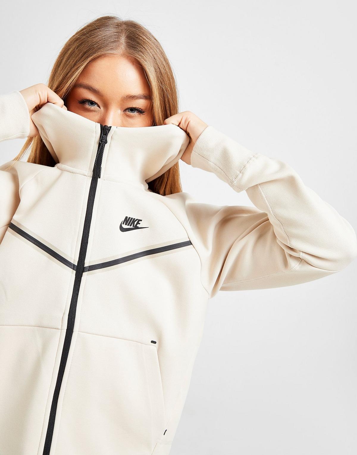 nike tech fleece oatmeal