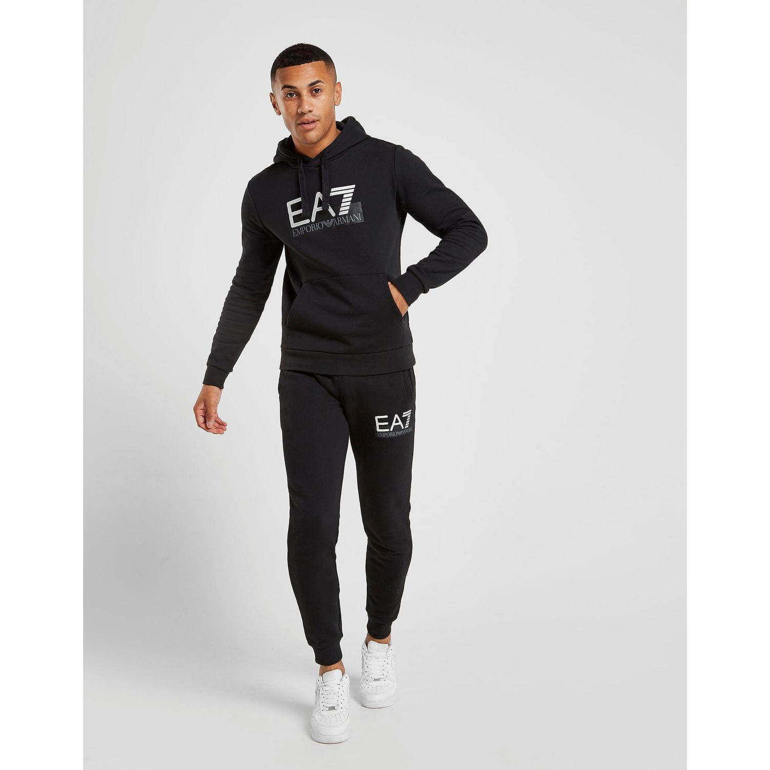 ea7 vis logo joggers
